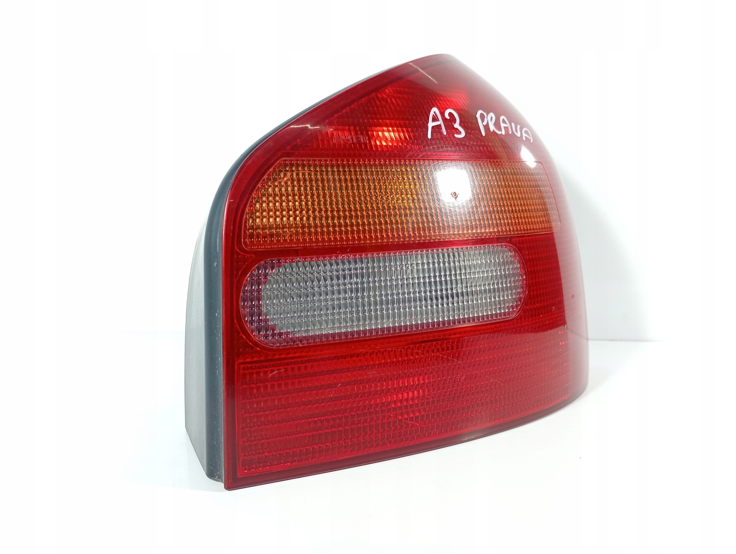 Audi A3 8L FL 96-03 light rear rear part right OE 2400142