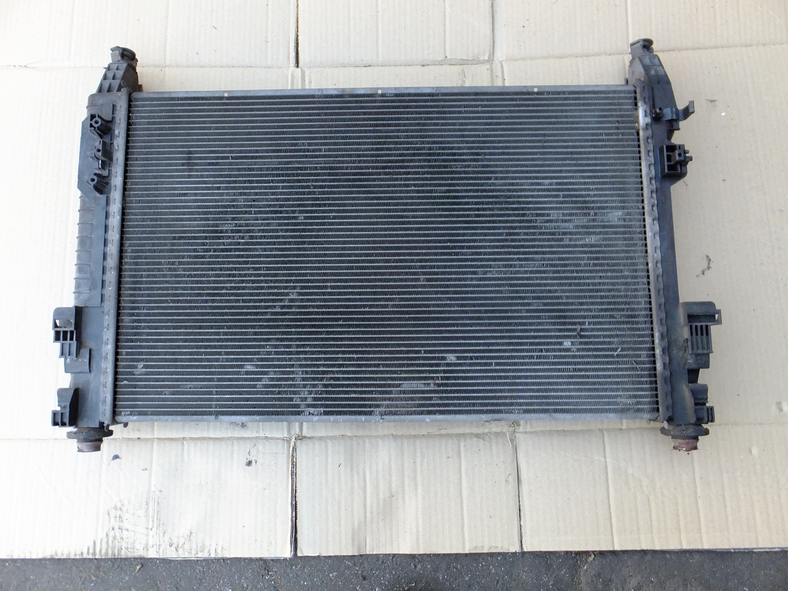 water cooler mercedes w245 2,0 cdi 2007r