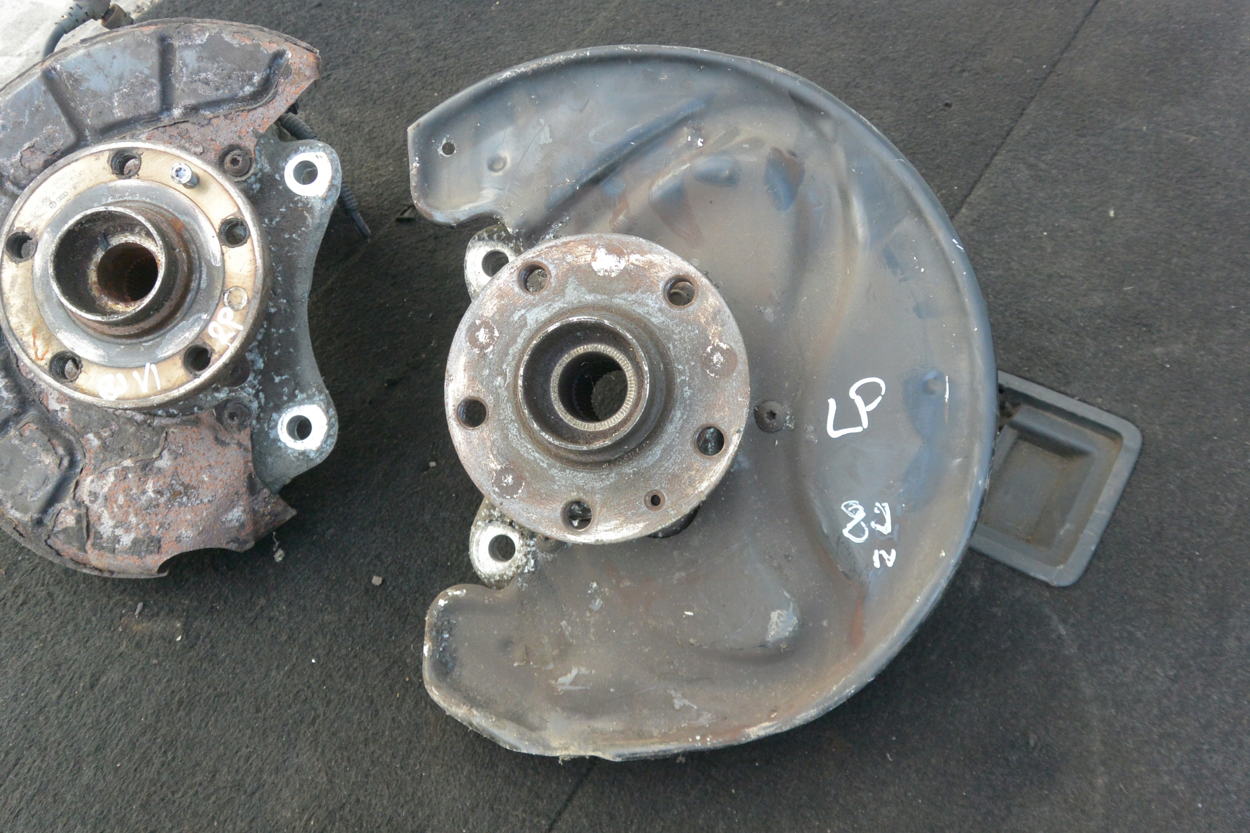 swing front left right AUDI TT 8J
