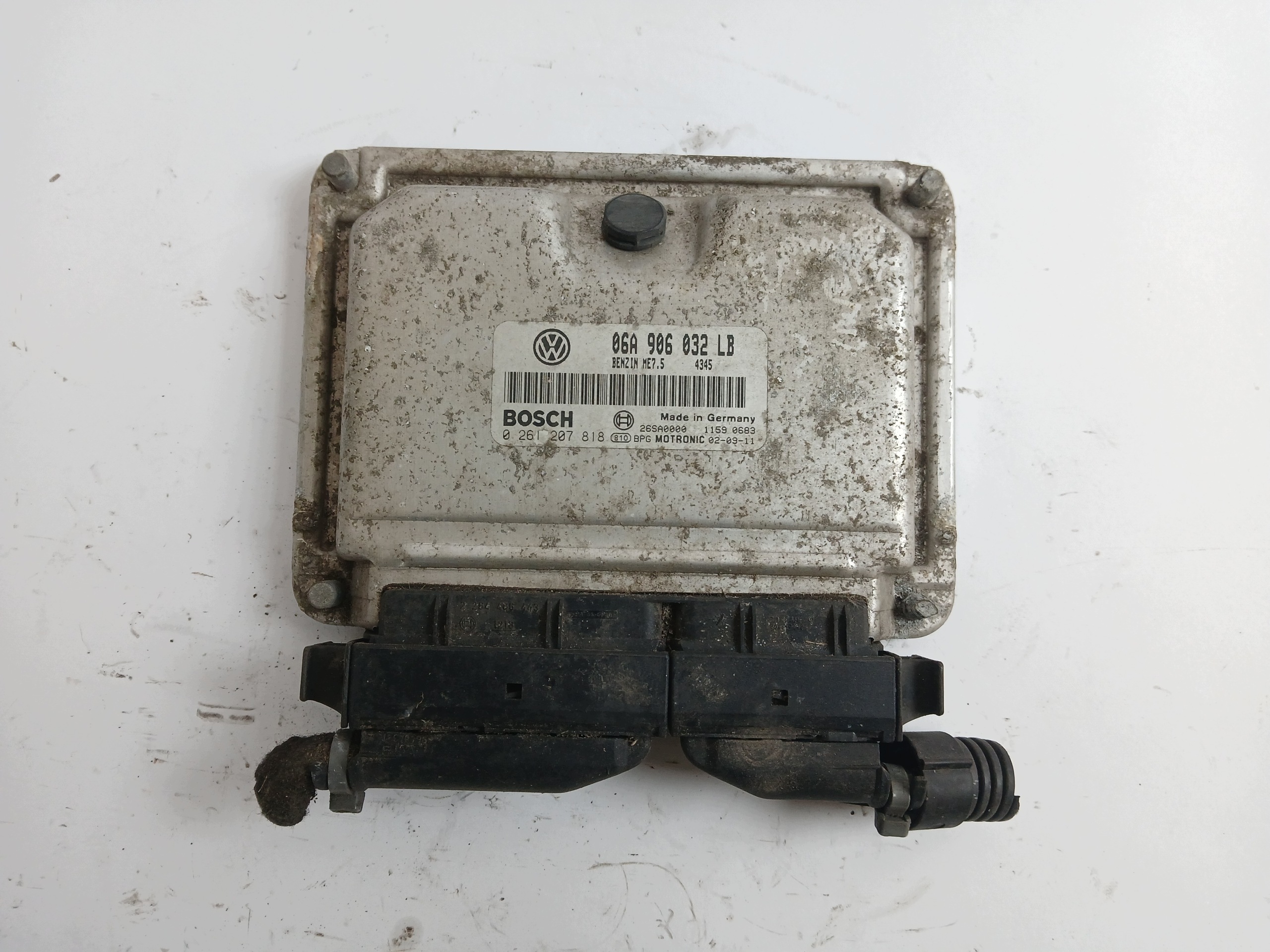 SKODA OCTAVIA and 2.0 control unit of the engine 06A906032LB