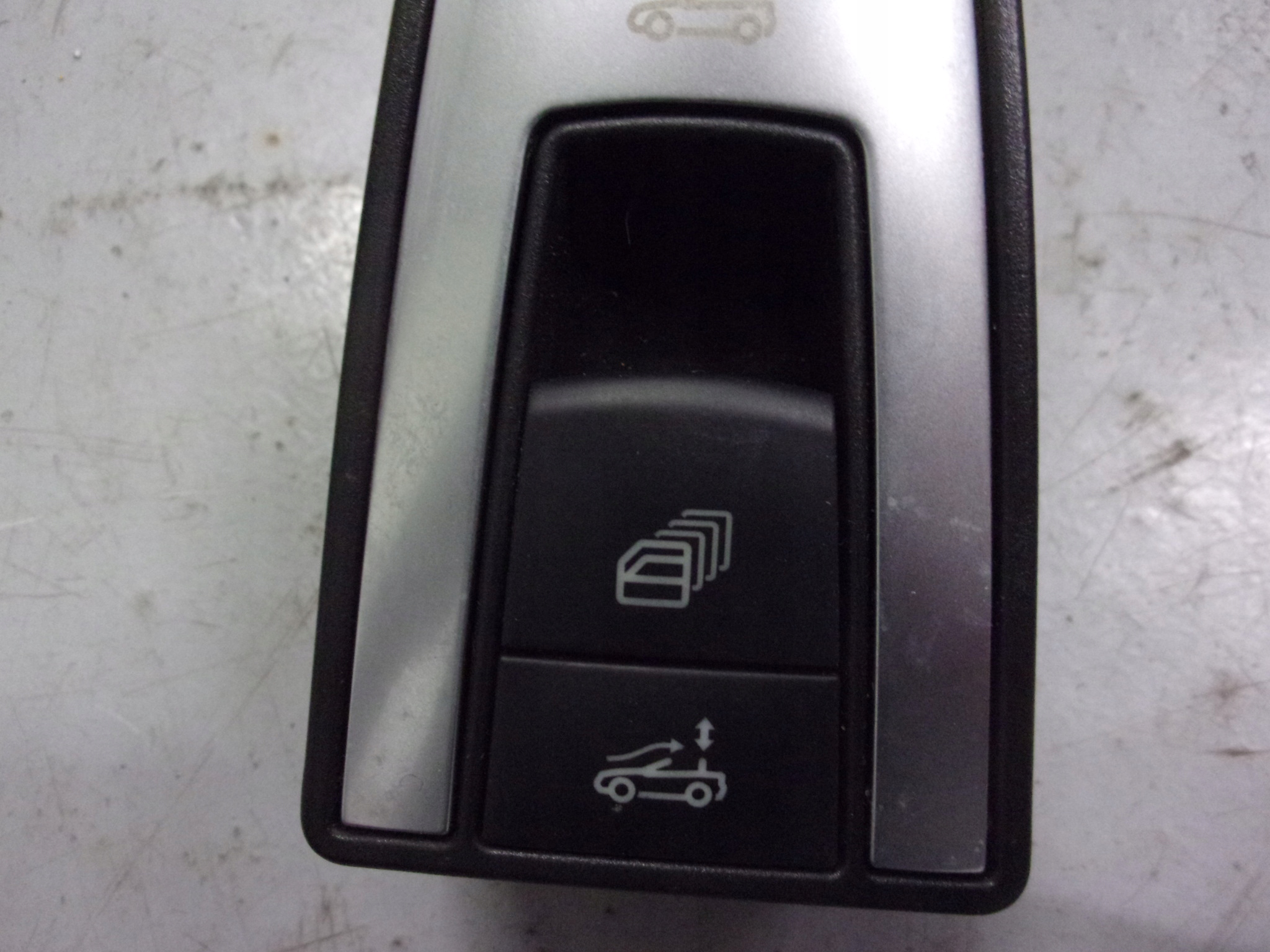 MERCEDES R231 SL 350 module control unit roofs switch A2318204510