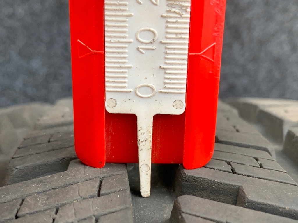 2x PIRELLI SCORPION ICE-SNOW 235/60R17 7,5mm Model Scorpion