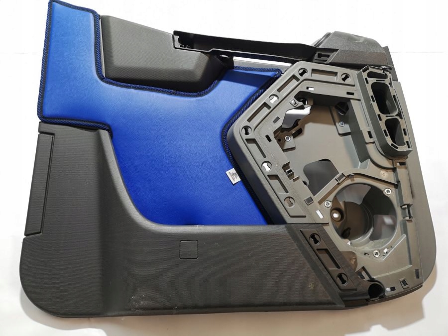 ГЛАДКИЕ БОКОВЫЕ ДВЕРИ RENAULT GAMA T