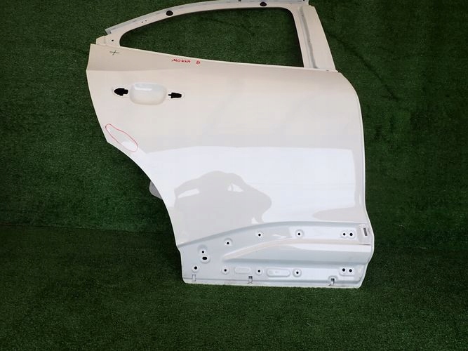 OPEL MOKKA B 20- door right rear. rear part
