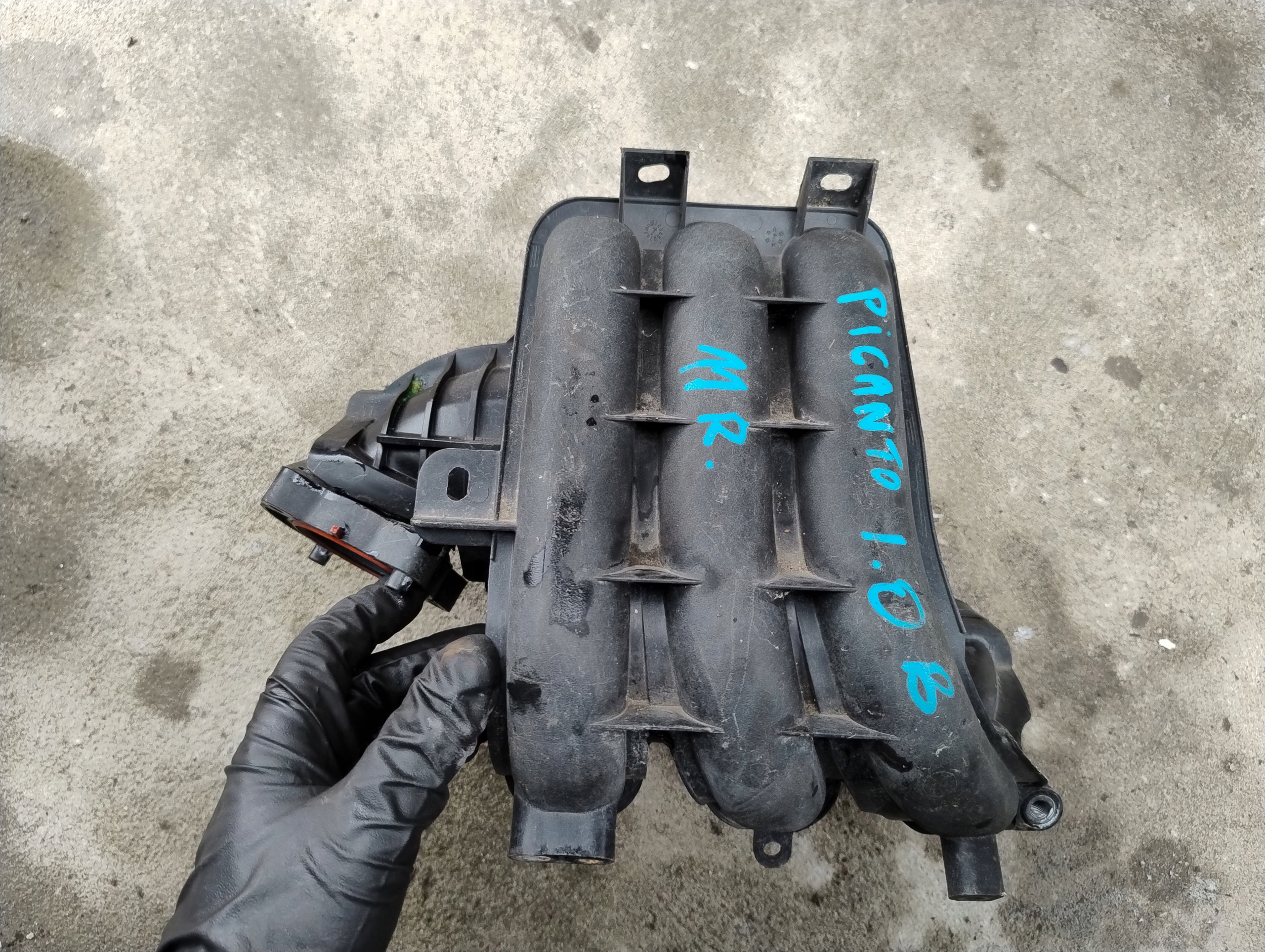 intake manifold Kia Picanto II 1.0
