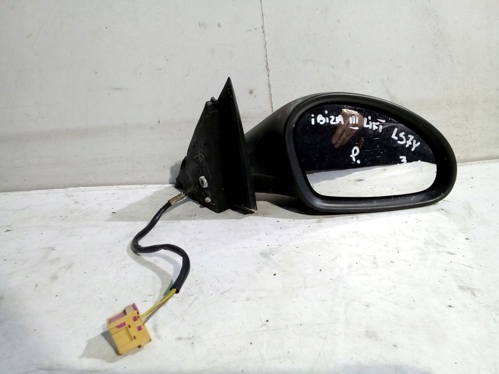 Seat Ibiza III 3 lift mirror right electrics LS7Y 3 PIN