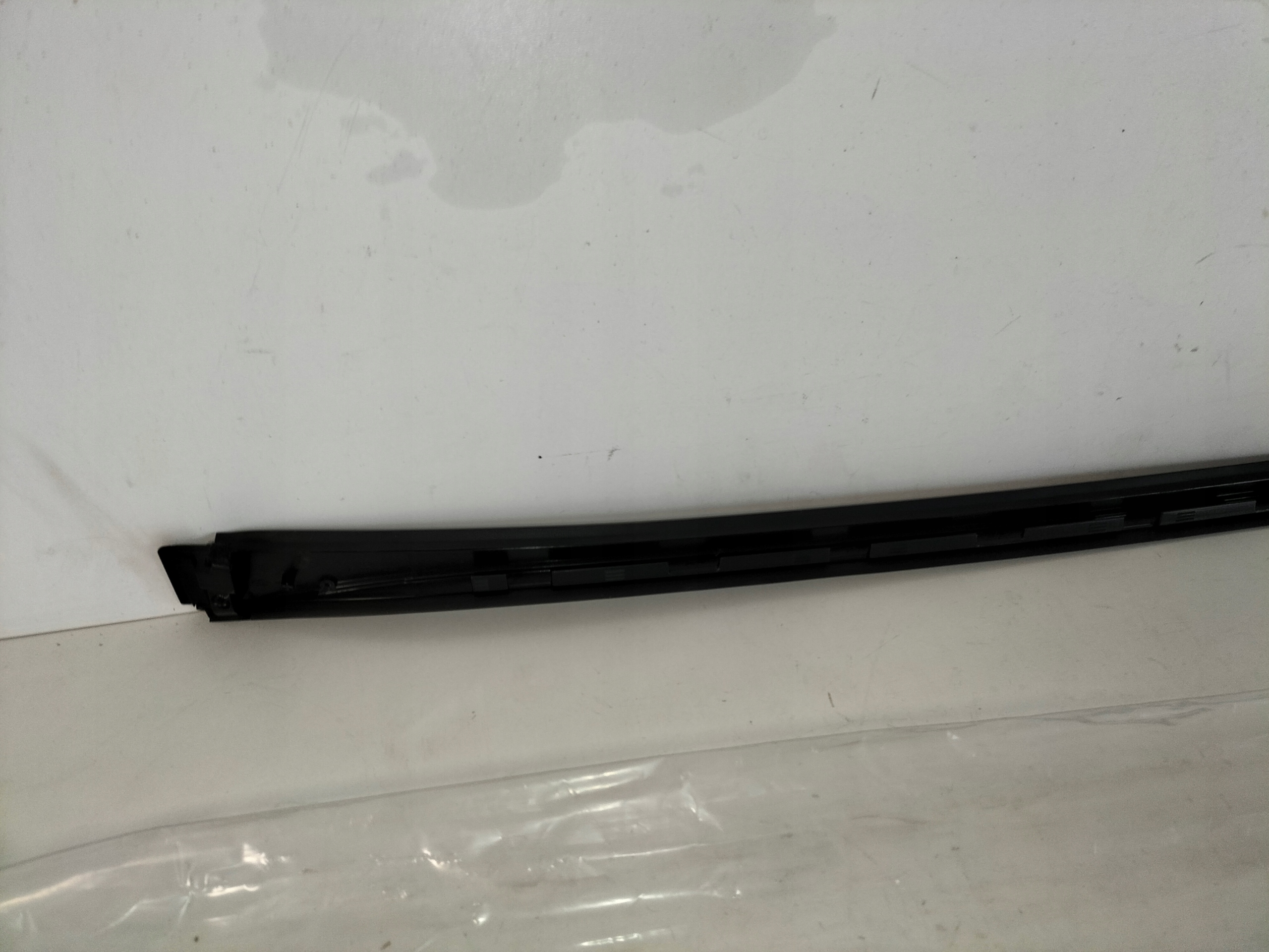 moulding windows przedniej czolowej right vertical KIA CEED III 18