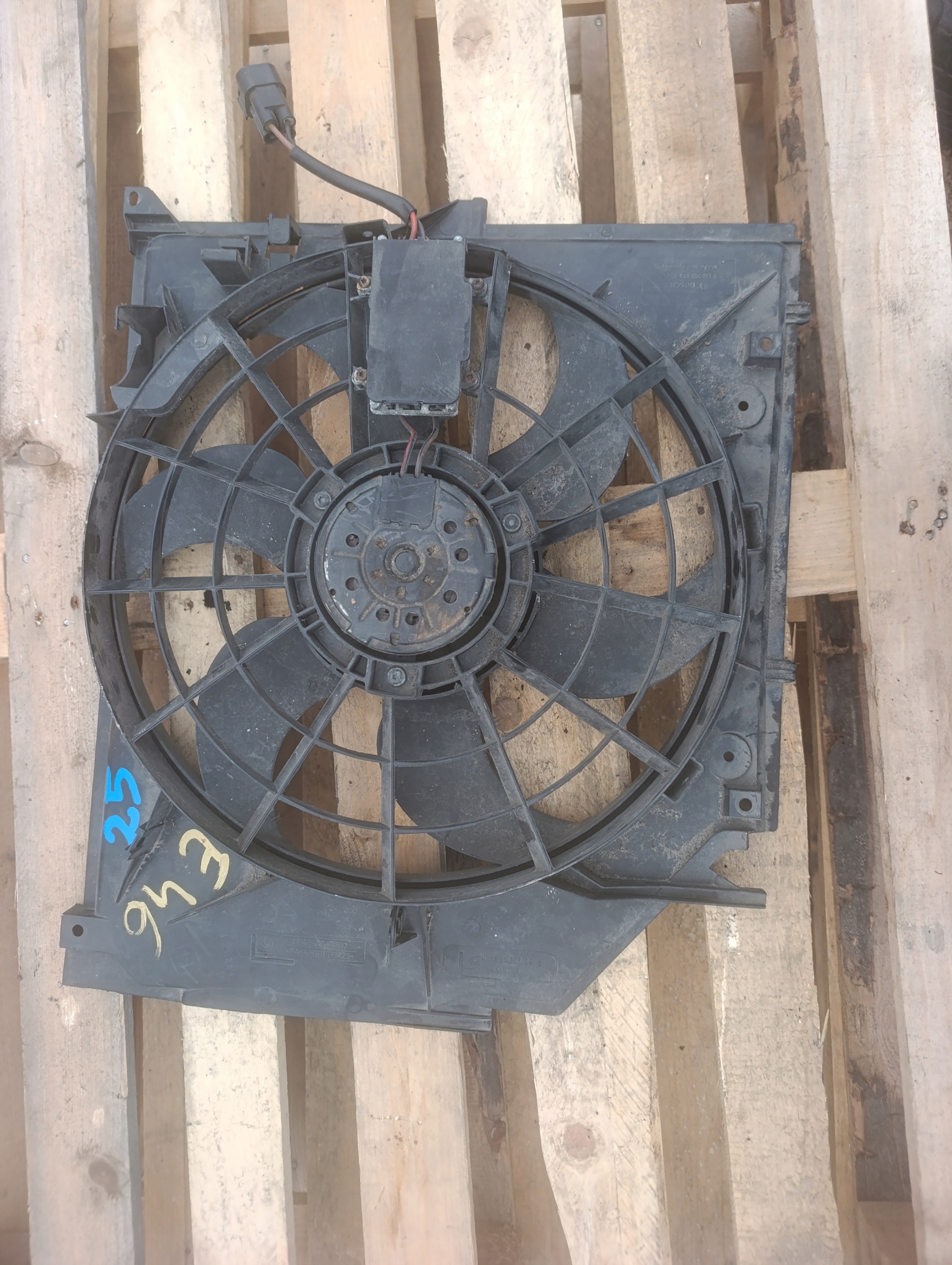 ventilátor chladiče BMW E46 17.42-7510617 2.0 0130303874