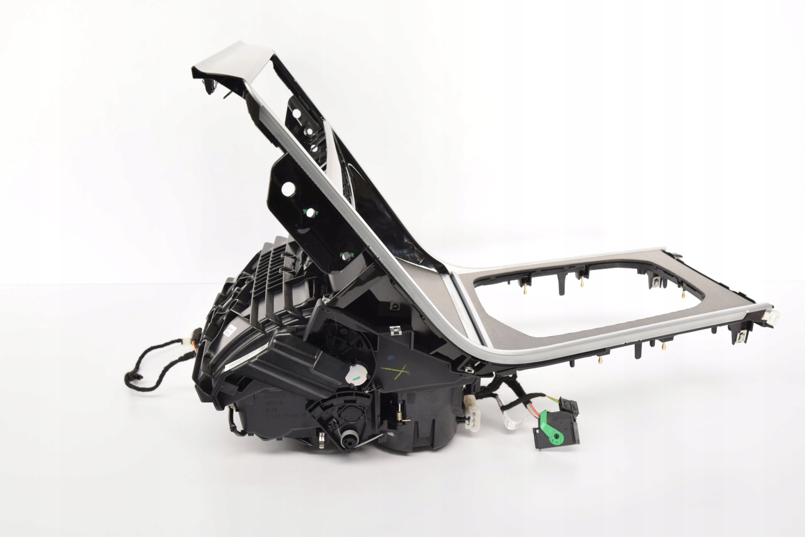 TUNEL KUBKI armrest console BMW 8 G14 G15 G16