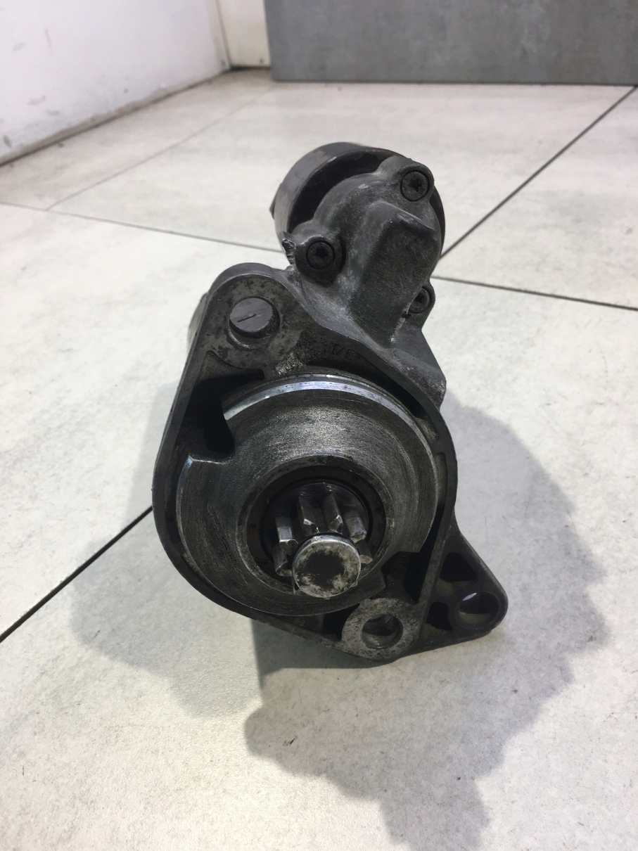 starter GOLF IV 1.4 16V 0001121006