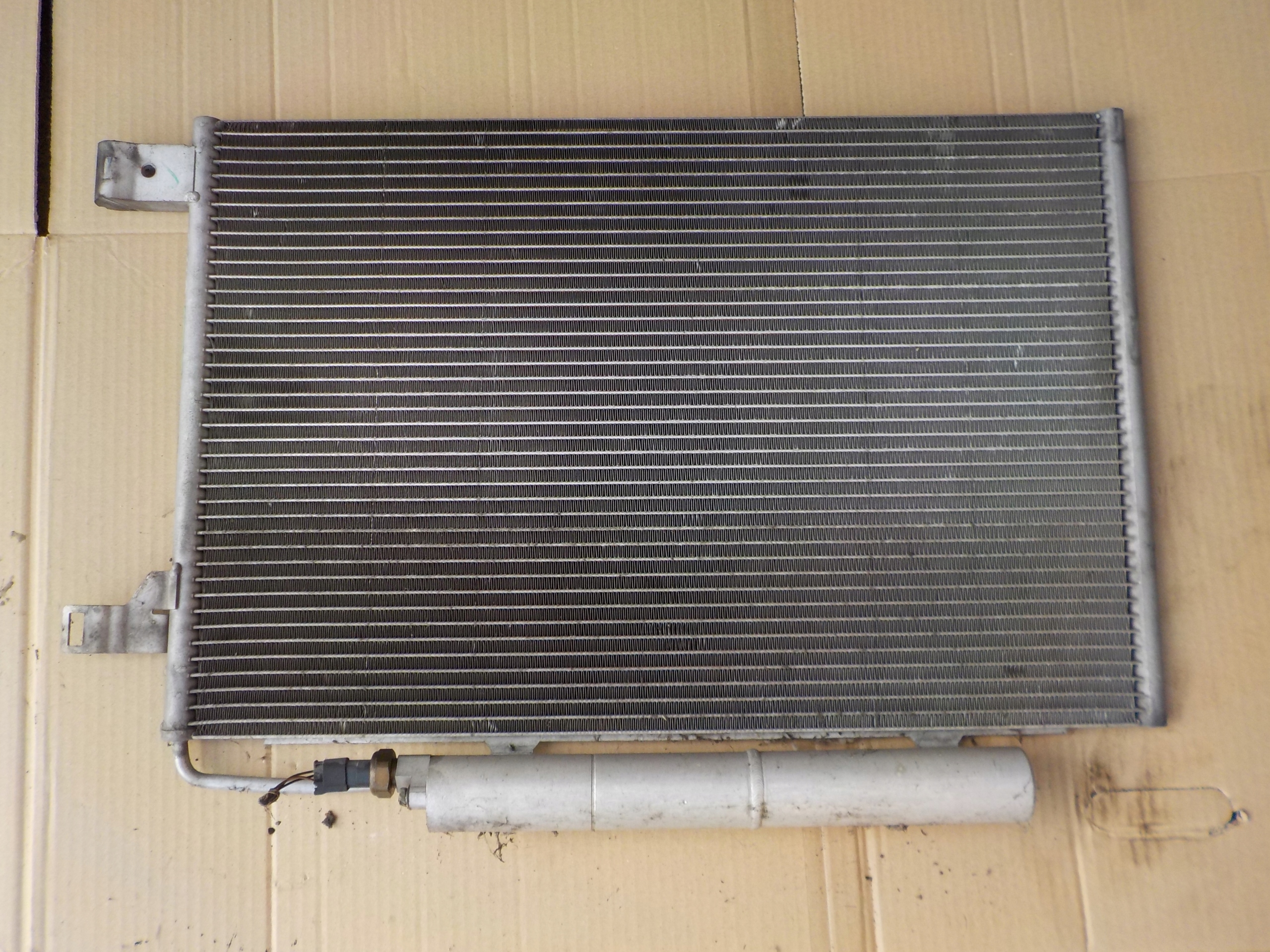 Radiateur climatisation mercedes w169 1,5 B 2006r