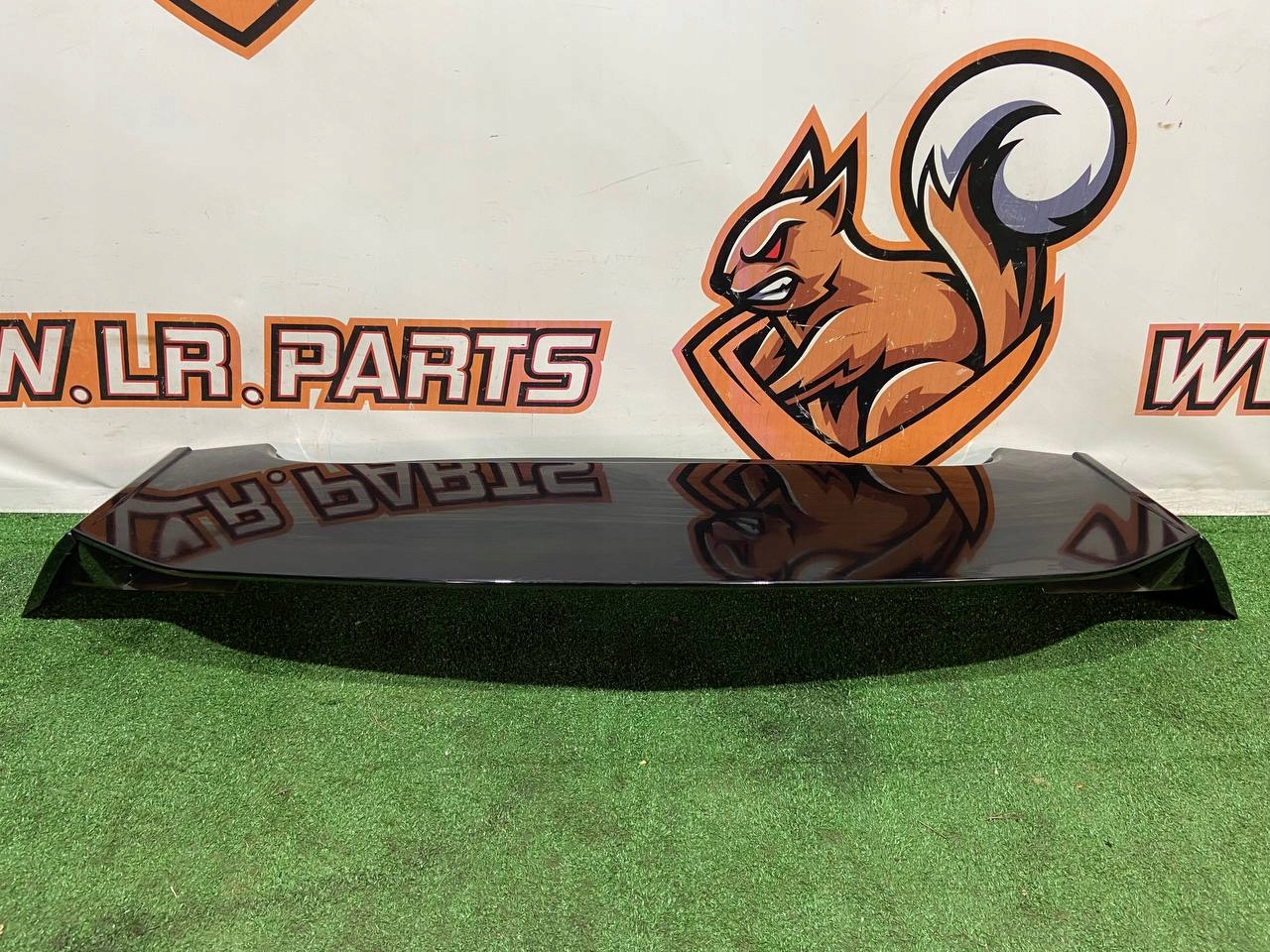 T4K3871LML - СПОЙЛЕР ЗАКРИЛКІВ JAGUAR I-PACE J9D3-44210-AF8LML