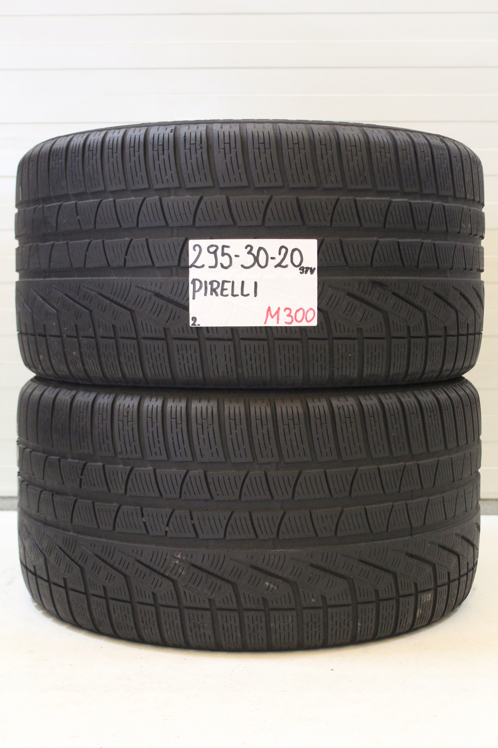 OPONY ZIMA PIRELLI SOTTOZERO WINTER 295 30 20 97V Model Winter 160