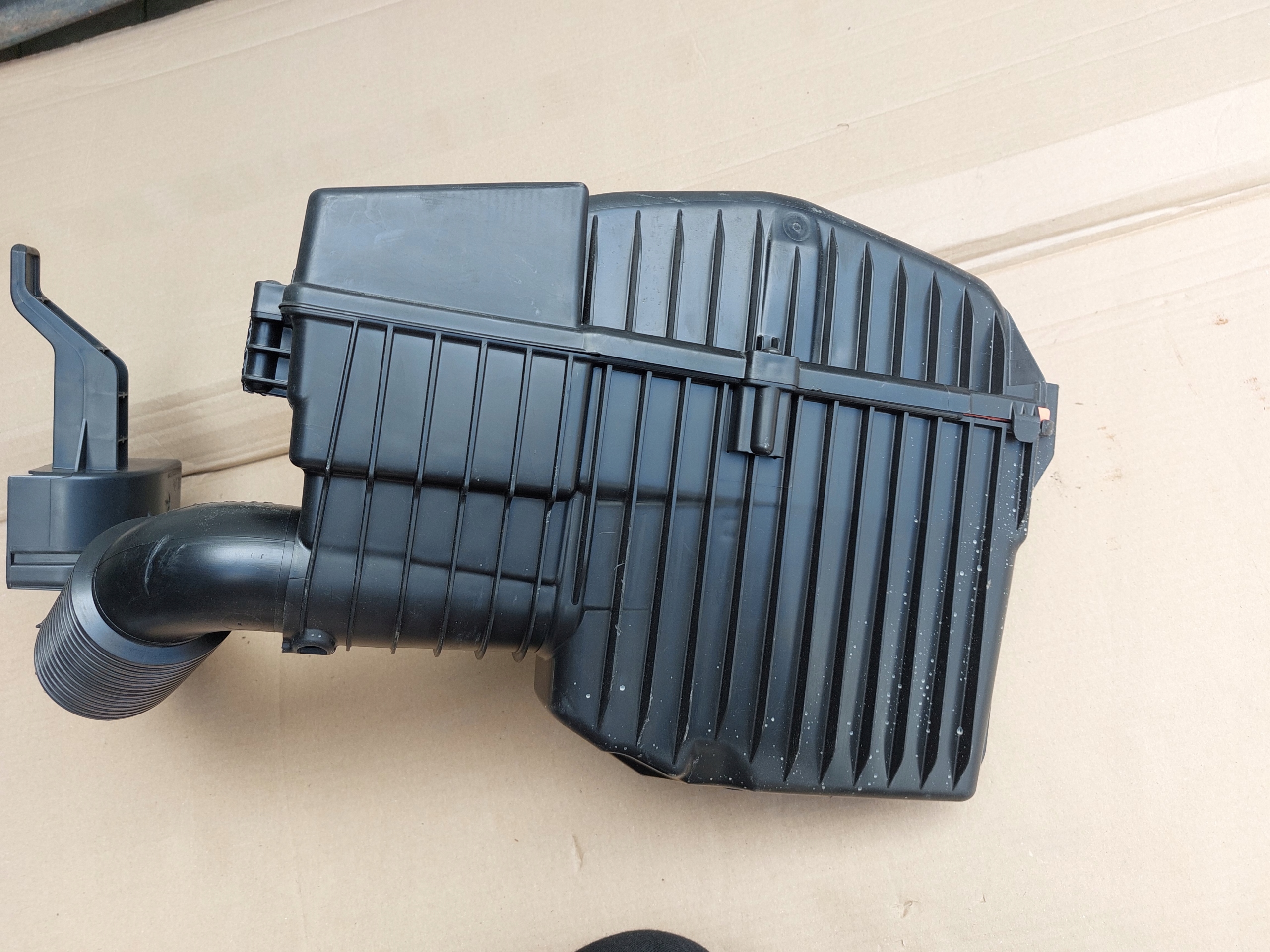 Gehäuse filter luft PEUGEOT 208 und 19r 1.2