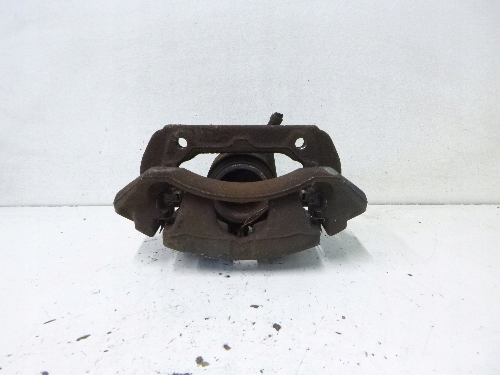 caliper brake front left MERCEDES W203 2.0 02r. sedan