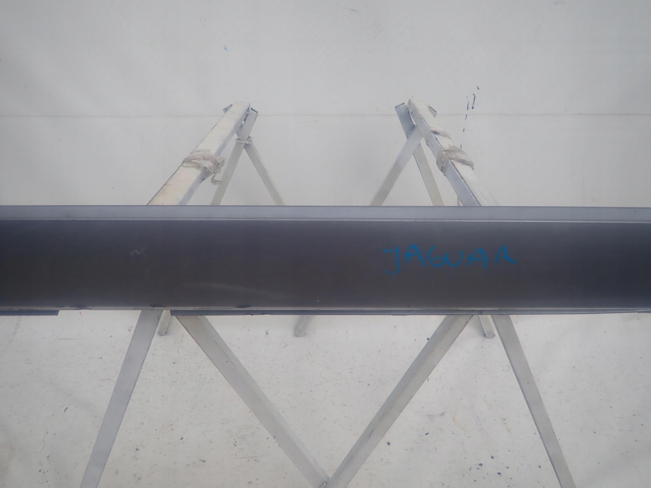 JAGUAR XF X250 07-11 threshold left moulding threshold