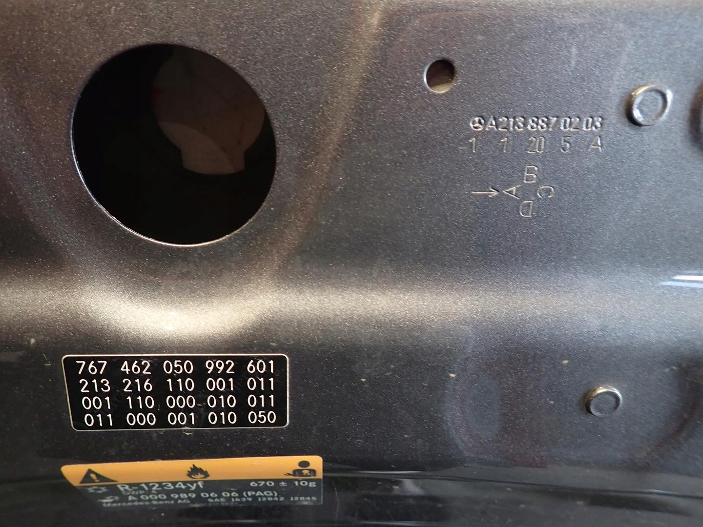 Capot MERCEDES E-KLASA W213 2016- A2138870203