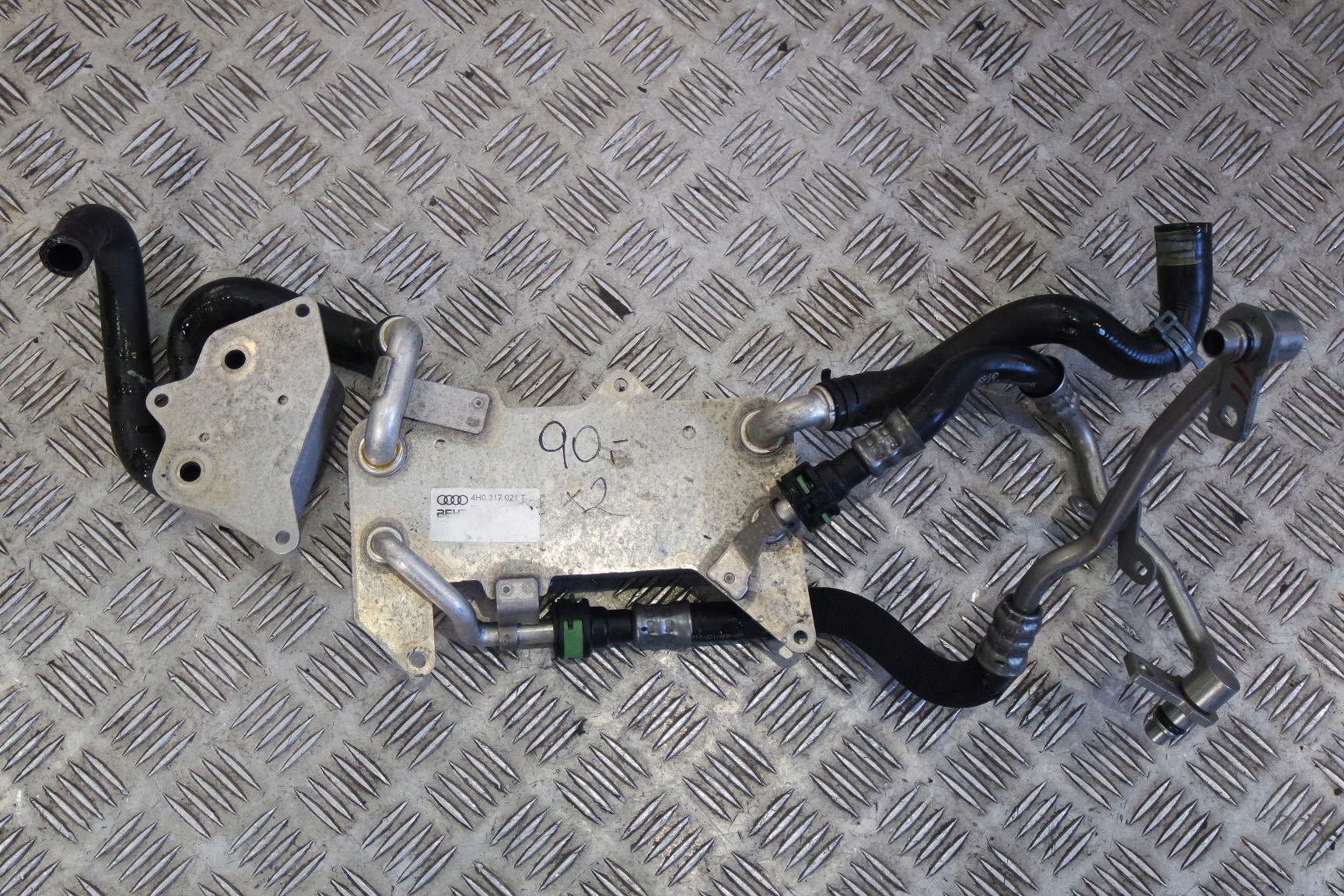 CHLODNICA OLEJU SKRZYNI AUDI 4H0317021T