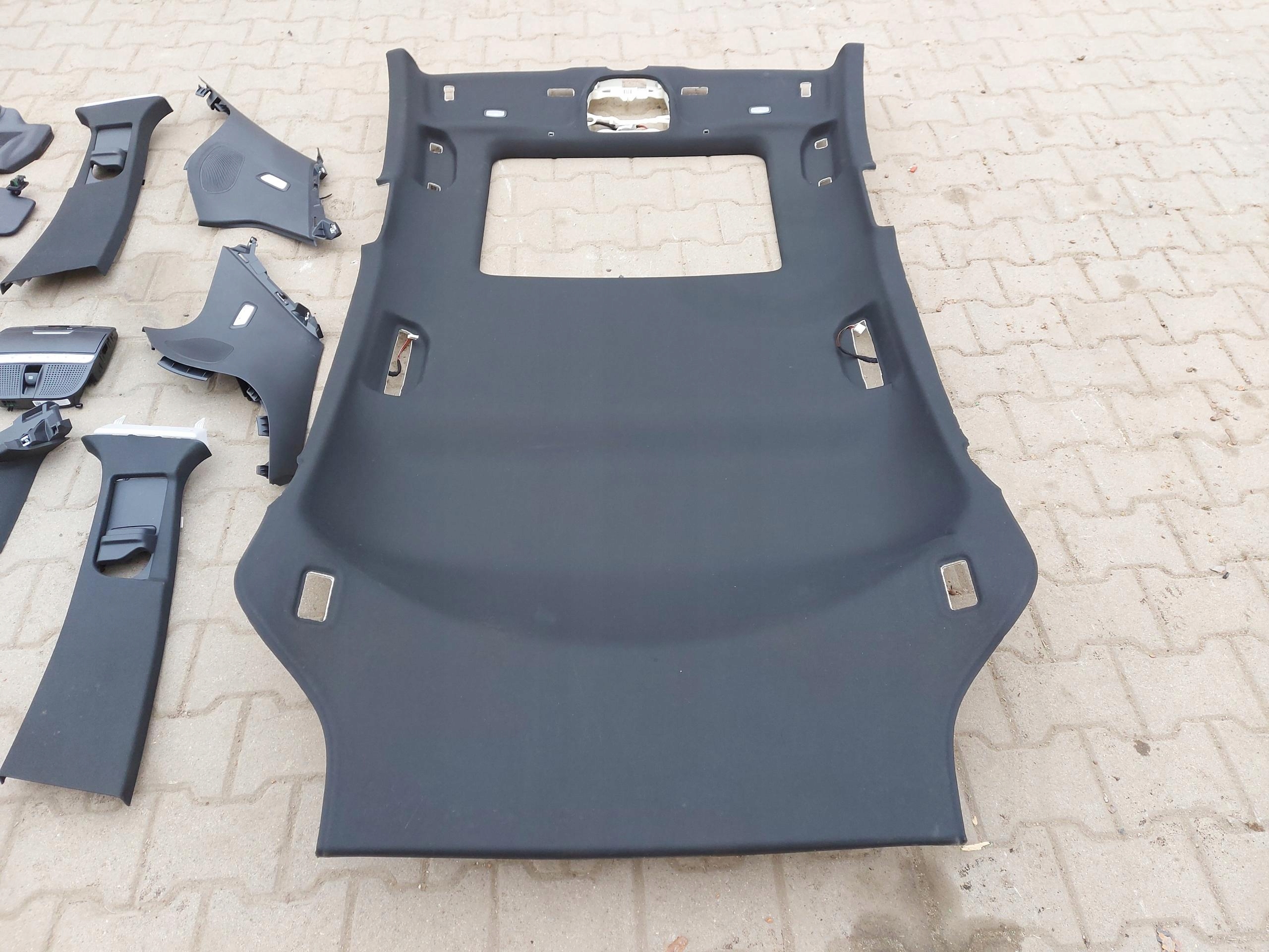 Mercedes EQC 400 W293 CIELO INTERNO plastica KPL AMG