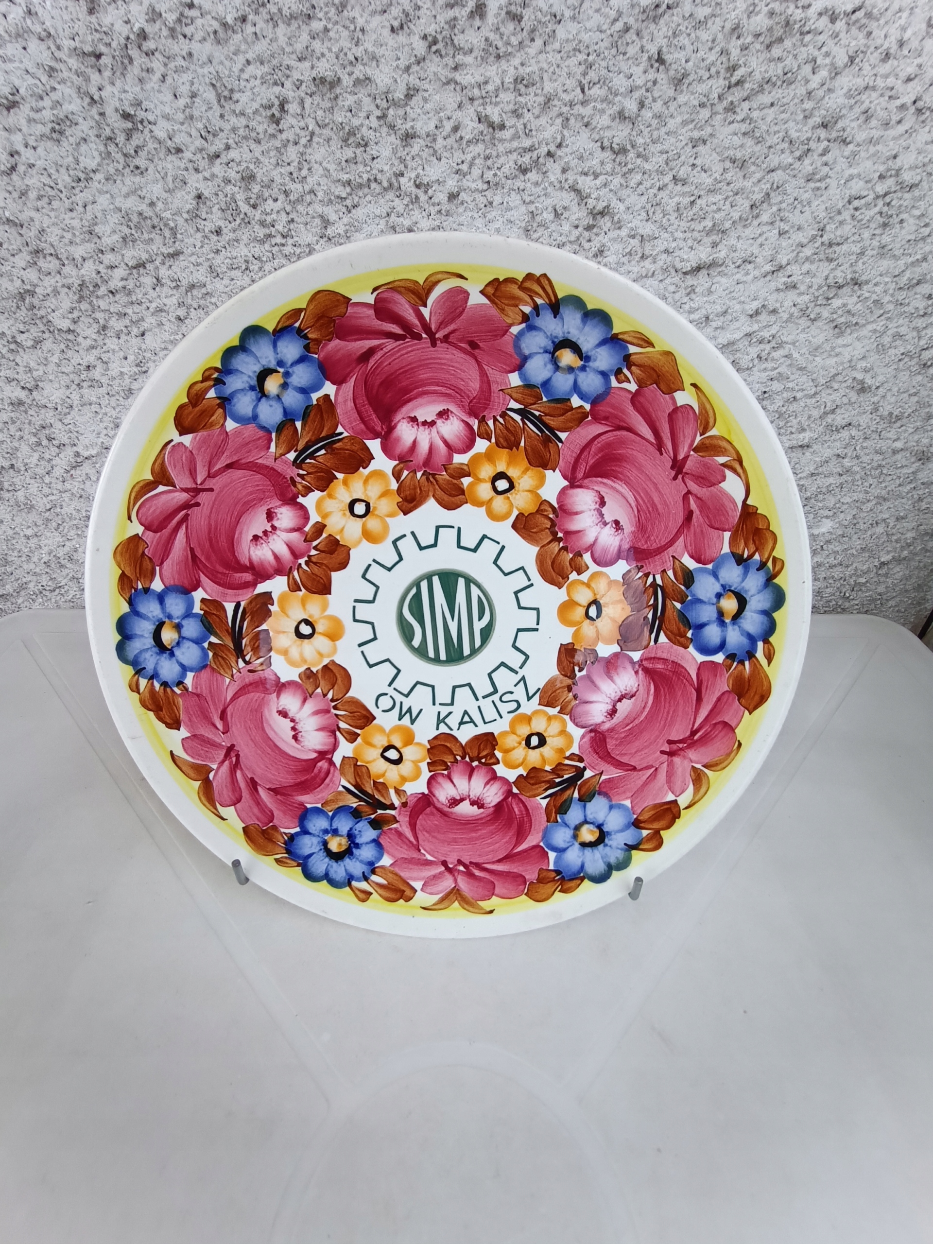 Talerz pamiątkowy z PRL-u SIMP Kalisz 24cm
