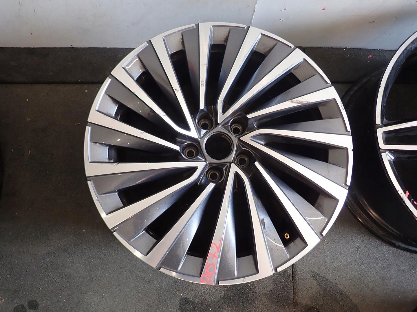 disk disk SKODA 3P0 SUPERB IV 5x112 ET44 8J 18" 3P0601025F