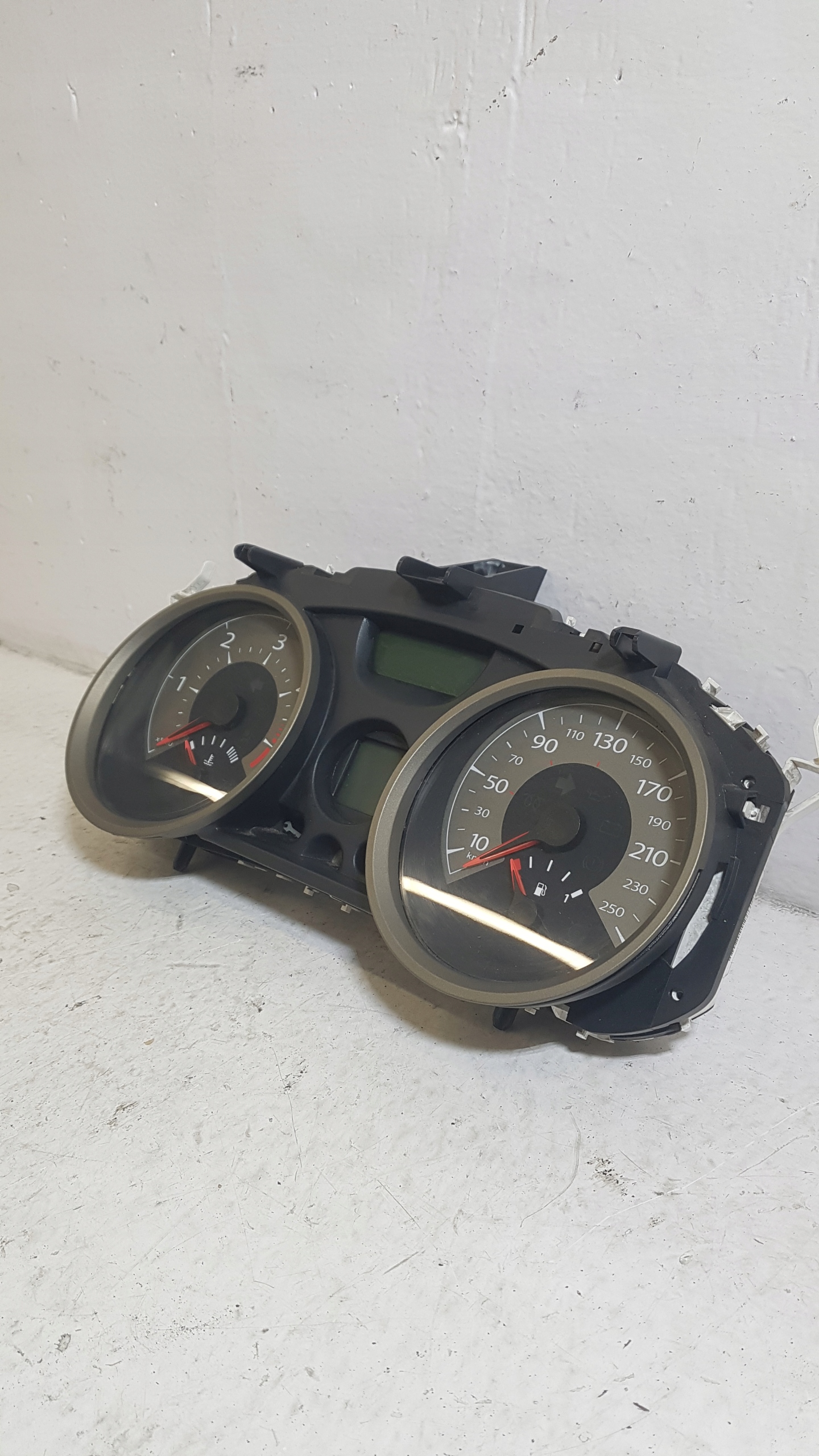 dials dials RENAULT MEGANE 2 1.5 DCI 8200720314