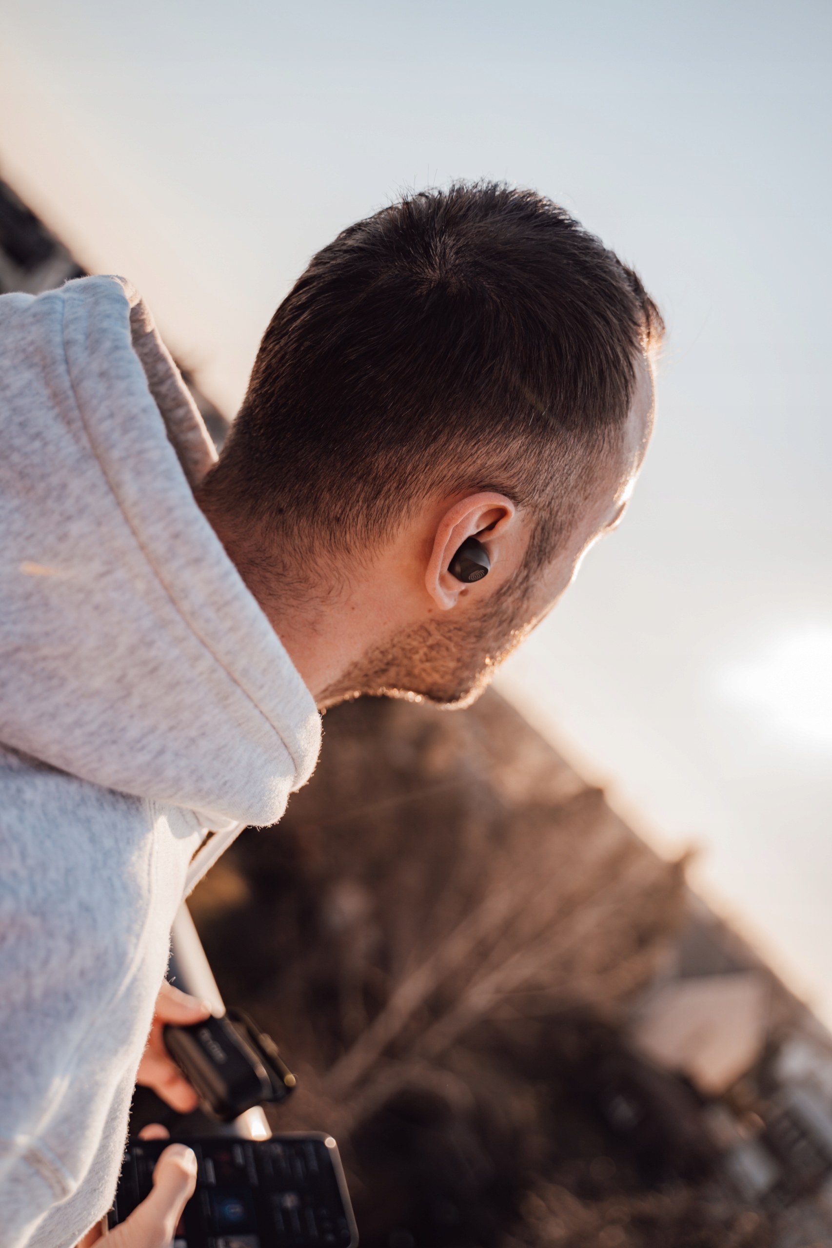 SŁUCHAWKI BEZPRZEWODOWE BLUETOOTH 5.1 POWERBANK MIKROFON SPORTOWE DOUSZNE Kod producenta 32-819-4K