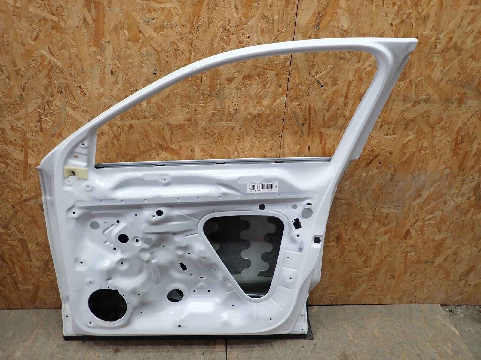 door right front right front VW VOLKSWAGEN T ROC 2GA 2017- 2GA831052AH