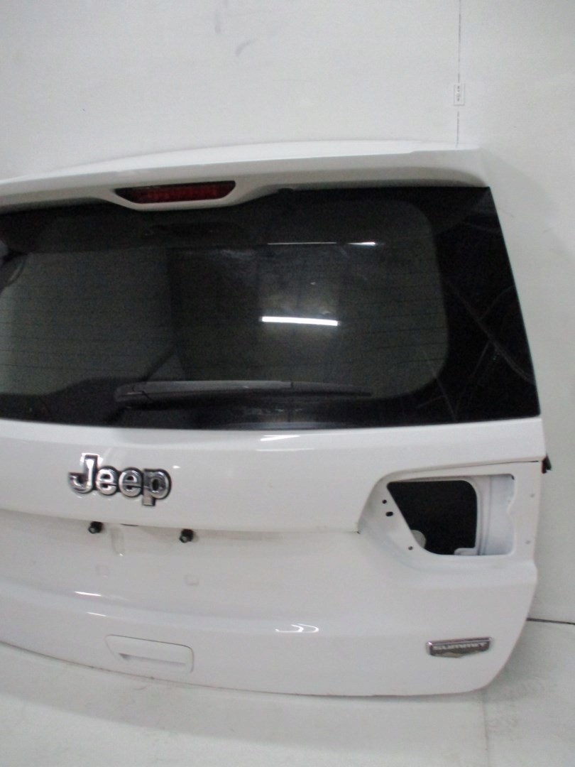 Klapa JEEP GRAND CHEROKEE KAMERA 16R Producent części Jeep OE