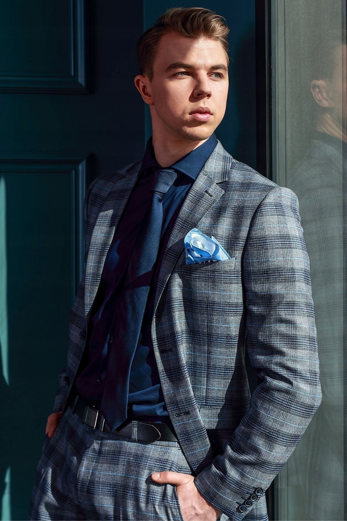 Šedý pánský oblek Villaro /GAR326 182/50 Slim Fit