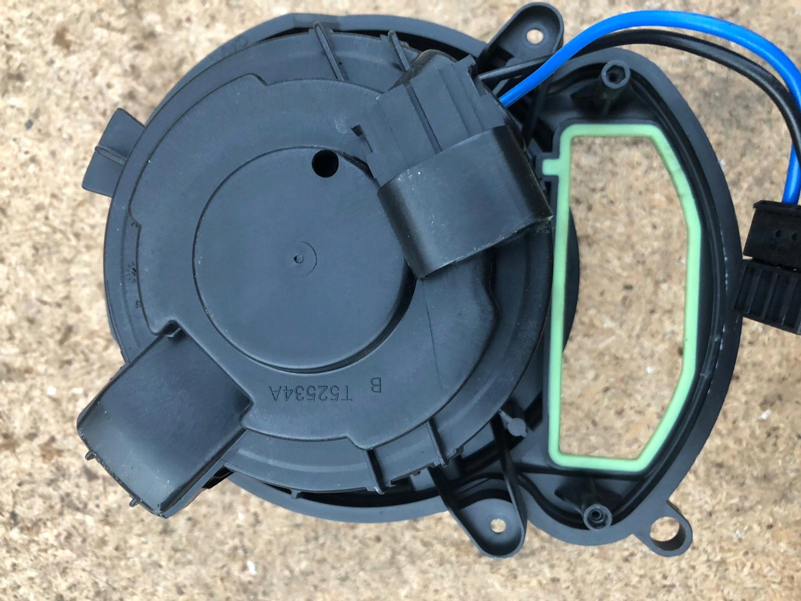ventilátor topení MEGANE IV T52534A