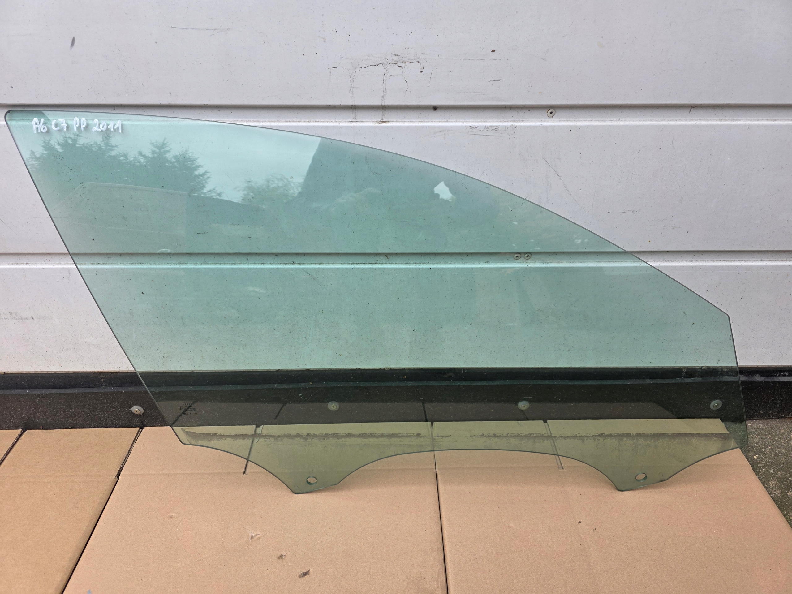 front right door window right front AUDI A6 C7 4G sedan KOMBI 2011