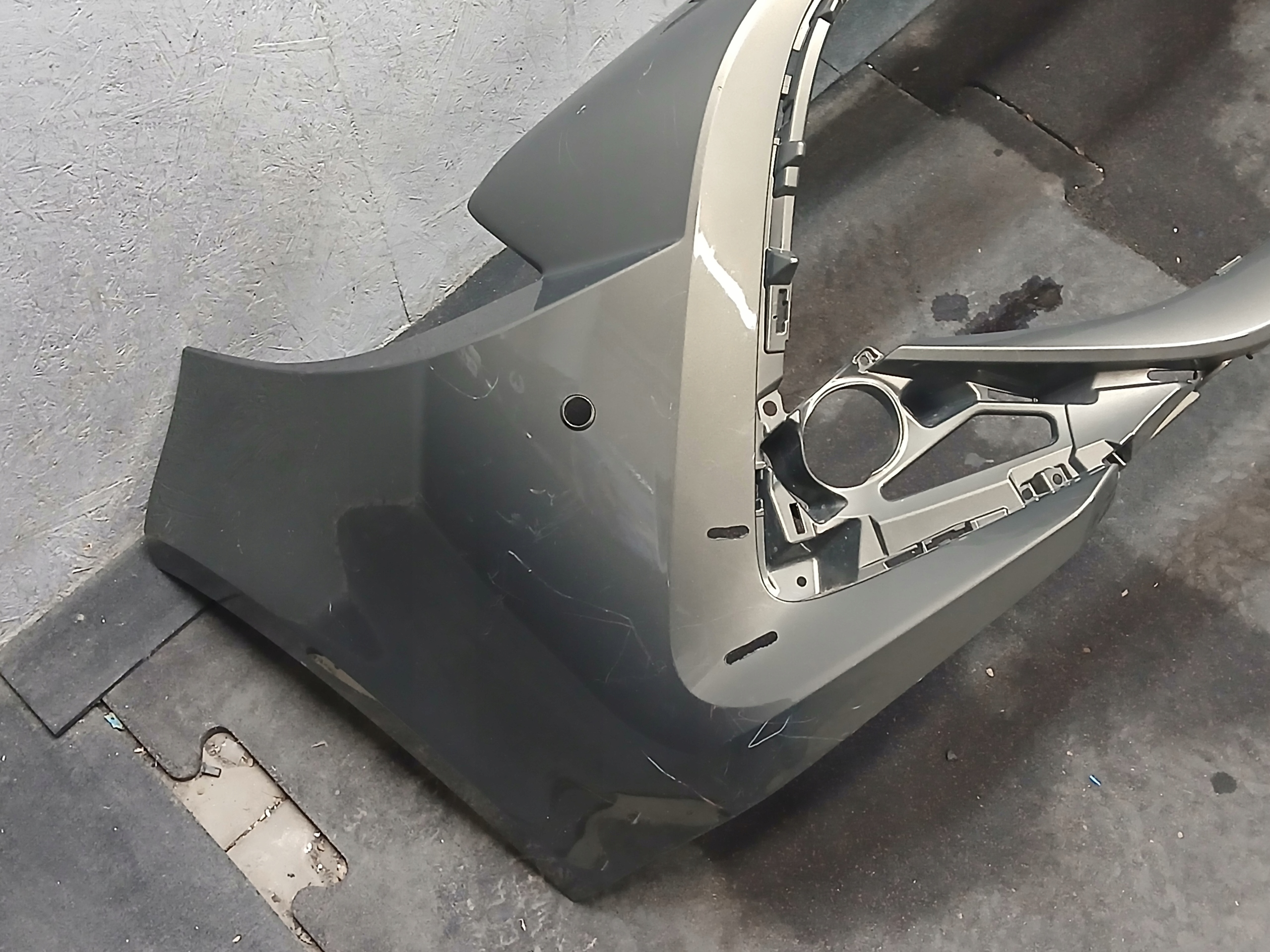 bumper front TOYOTA COROLLA E21 HB KOMBI LIFT