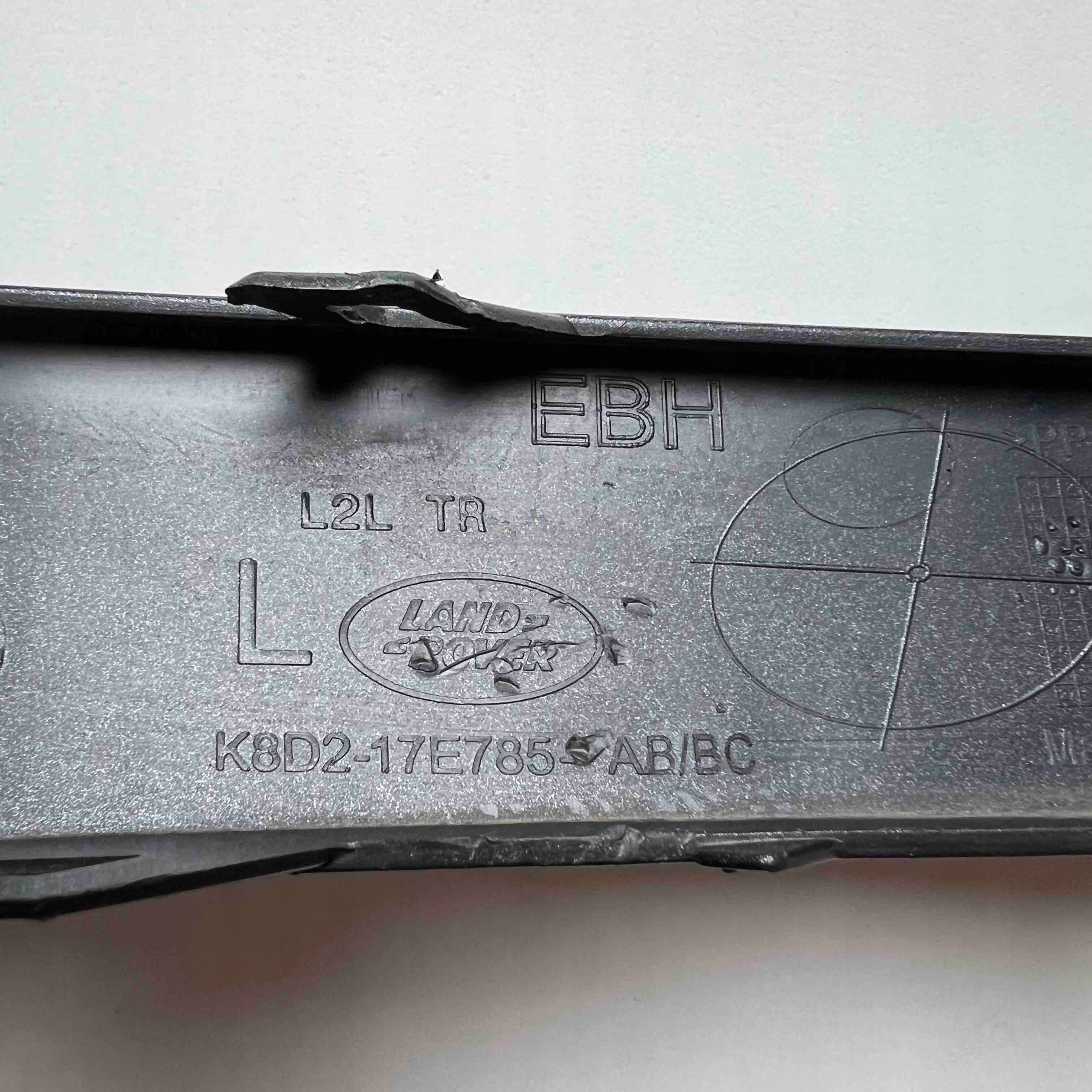RANGER ROVER EVOQUE II levá lišta nárazníku předek K8D217E785AB