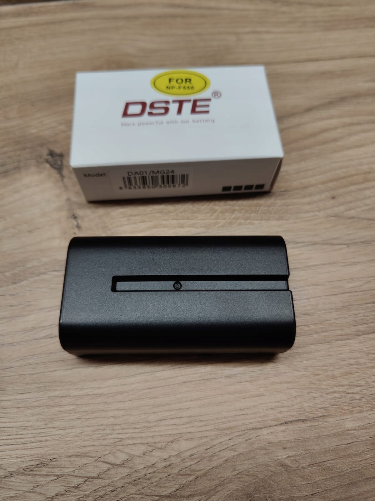 Baterie Dste 2 ks NP-F550 2900mAh 7,4 V Baterie pro F550 Dárek 2ks