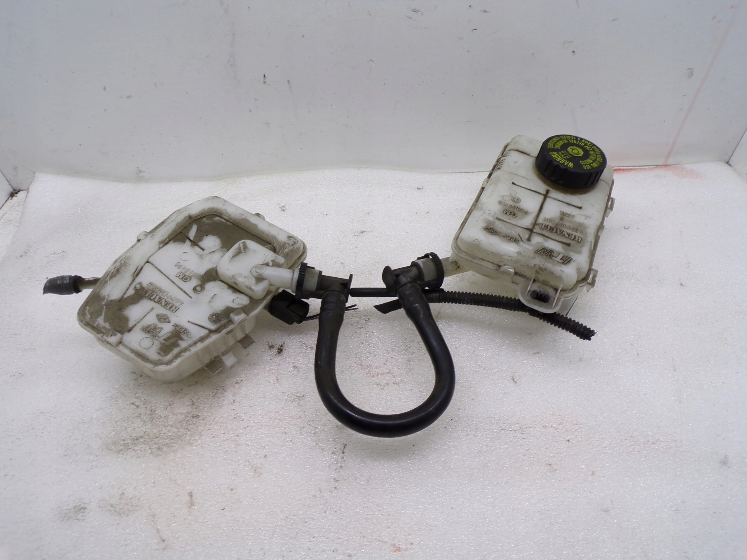 93868496 460913484R - БАКИ ГАЛЬМІВНОЇ РІДИНИ TRAFIC III VIVARO B FV