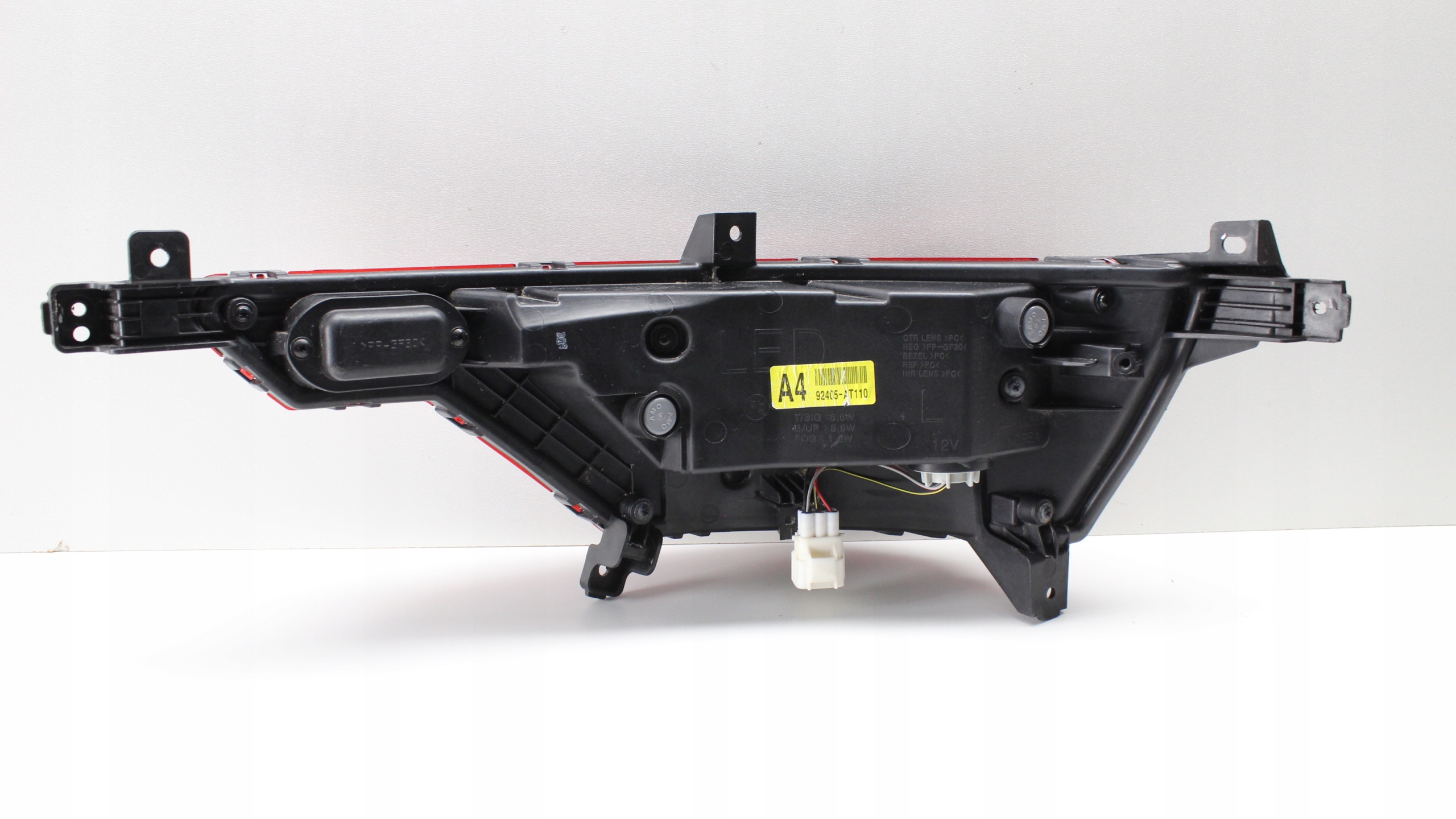 kia NIRO II 2 - фонарь правый + левый led 2022+