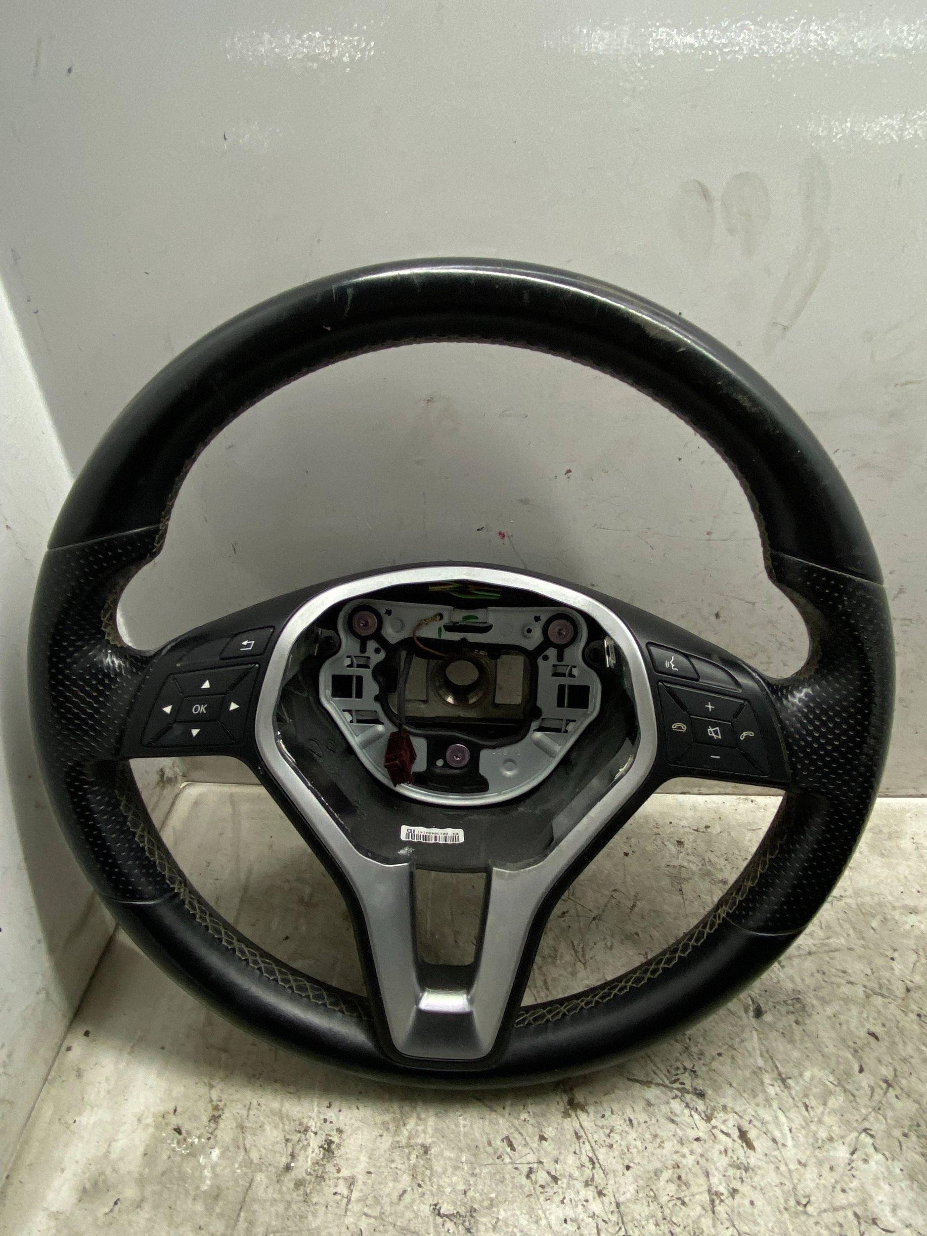 lenkrad MULTIFUNKCYJNA Leder MERCEES B-KLASA W246 W176