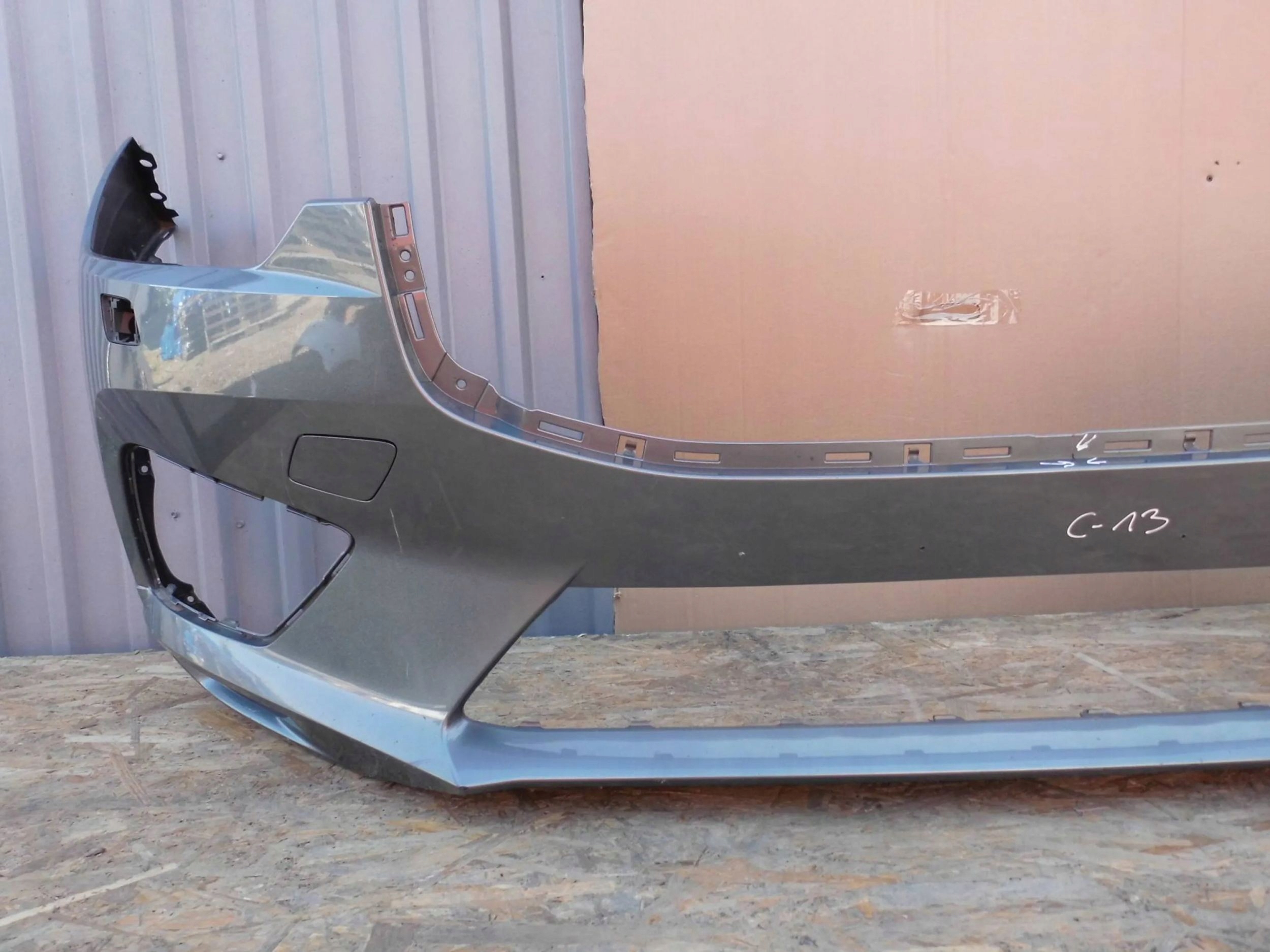 Volvo XC60 II 2017+ R_DESIGN front bumper front 31449127