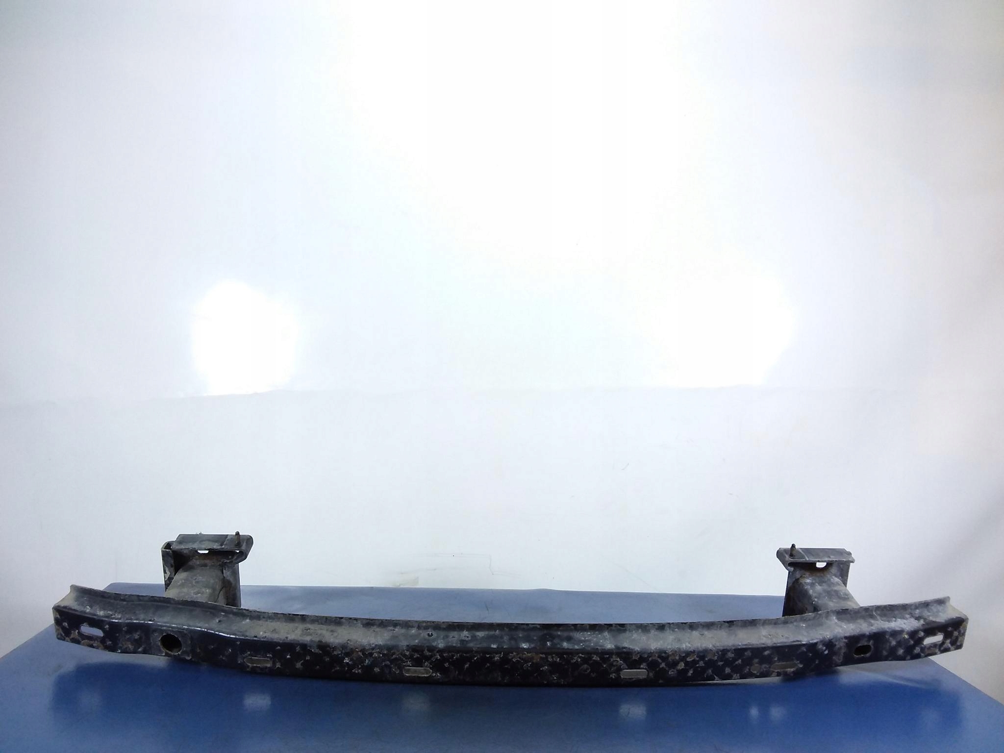 BMW 7 F01 F02 балка бампера зд зд