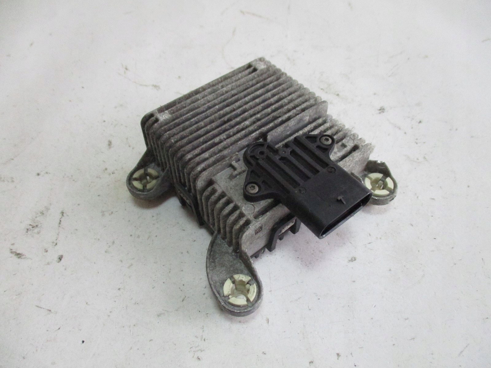 Радиолокационный модуль Distronic Citroen Peugeot 9830597580