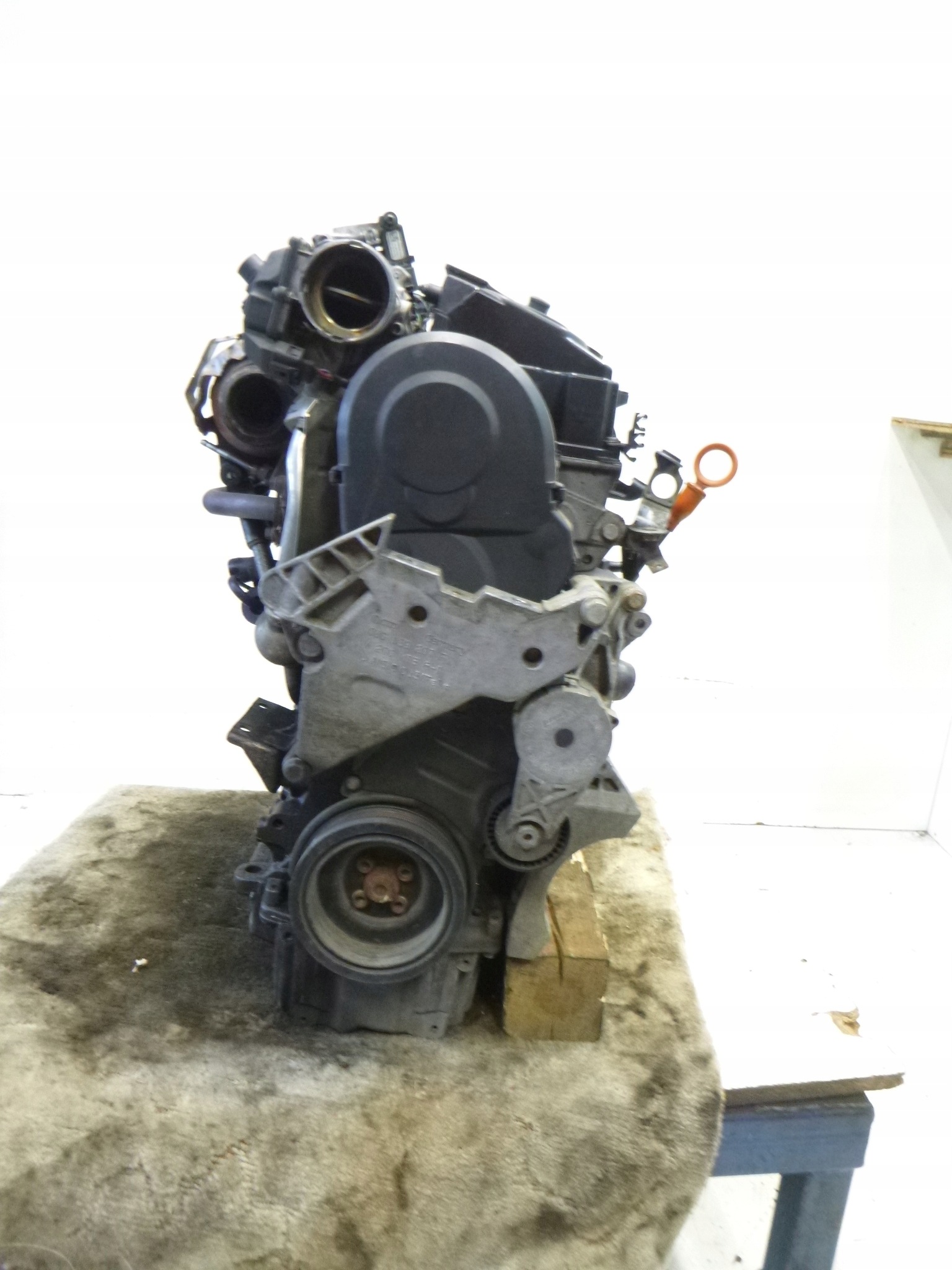 engine Volkswagen Passat B6 1.9 TDI BLS 2006r. complete !!!