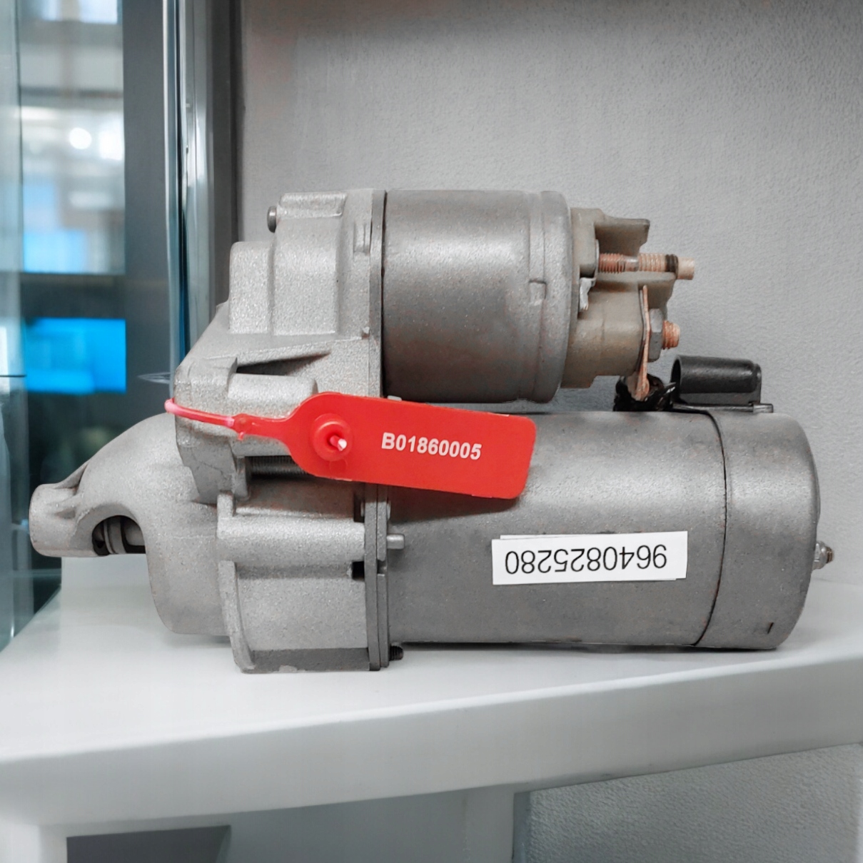 Rozrusznik Valeo 9640825280 Peugeot Citroen 1.4 HDI 1.6 HDI