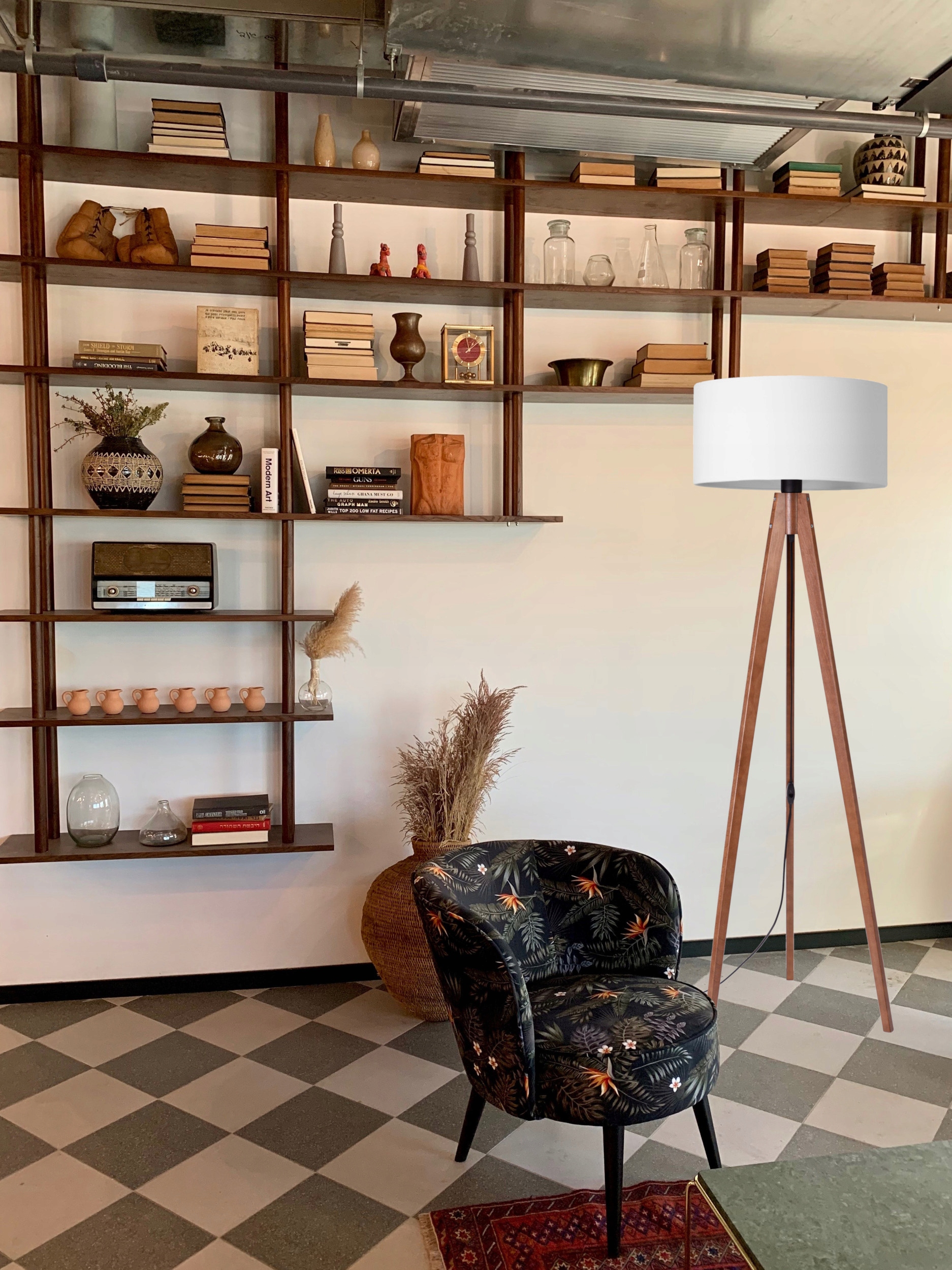 LAMPA STOJĄCA PODŁOGOWA TRÓJNÓG DREWNIANY ABAŻUR BIAŁY Kolekcja SDAD