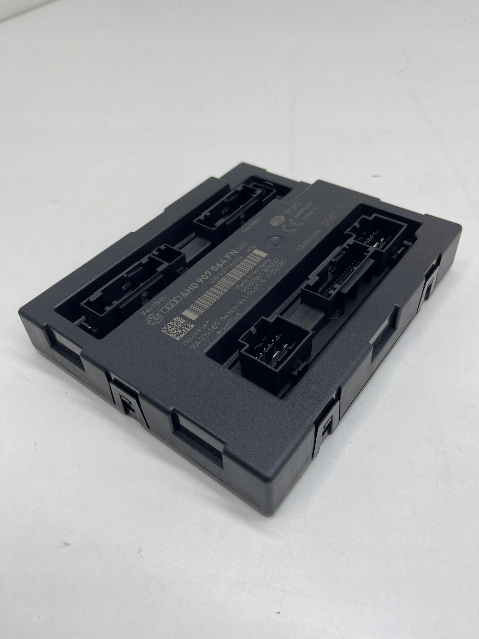 AUDI A7 A6 C7 module control unit komfortu BCM 2 868MHz LEGALNY!