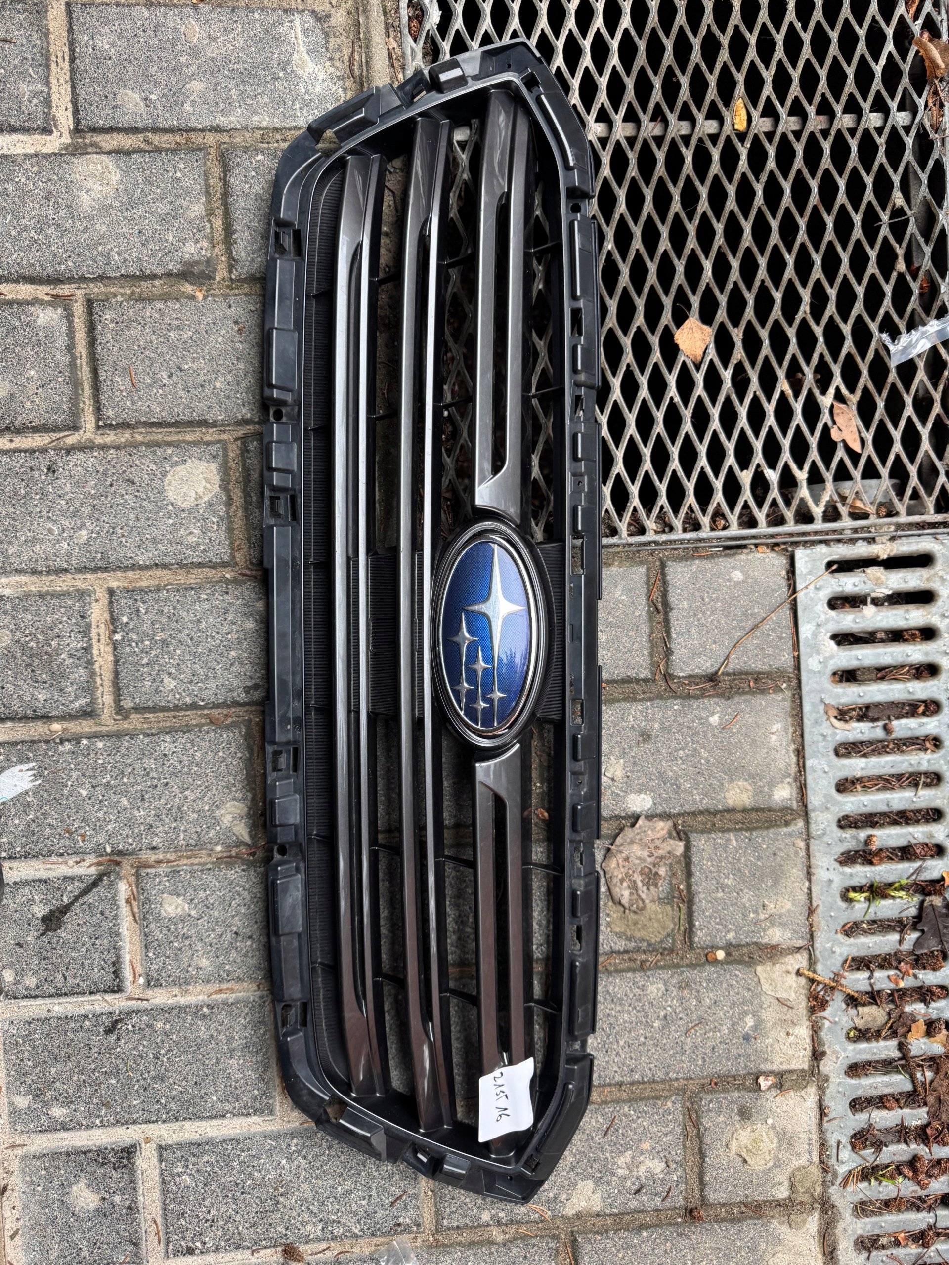 Subaru Levorg V1 Kühlergrill FRONTGRILL Kühlergitter - Thumbnail 1