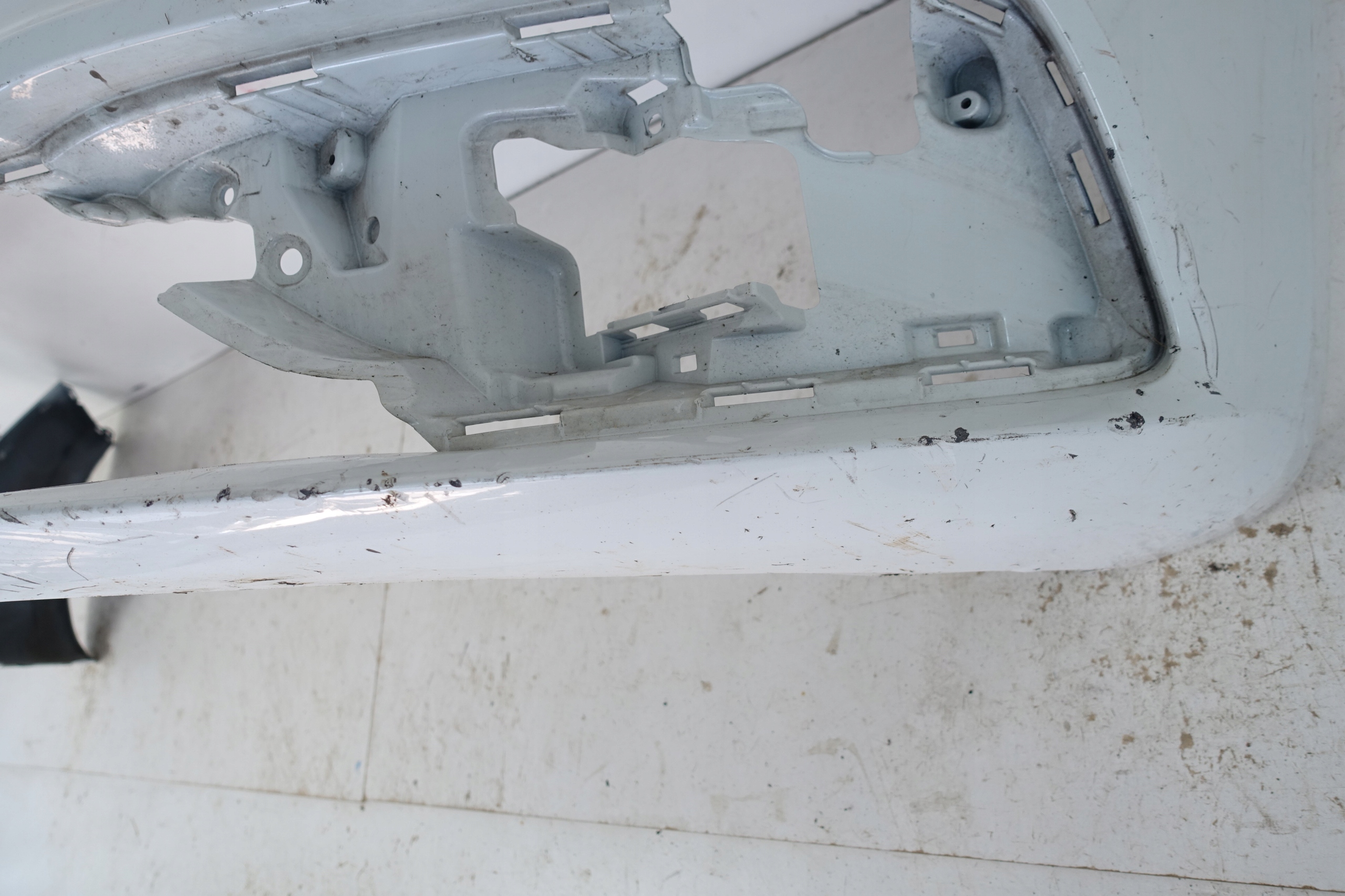 RENAULT TALISMAN LIFT 2020- 620226076R bumper front front