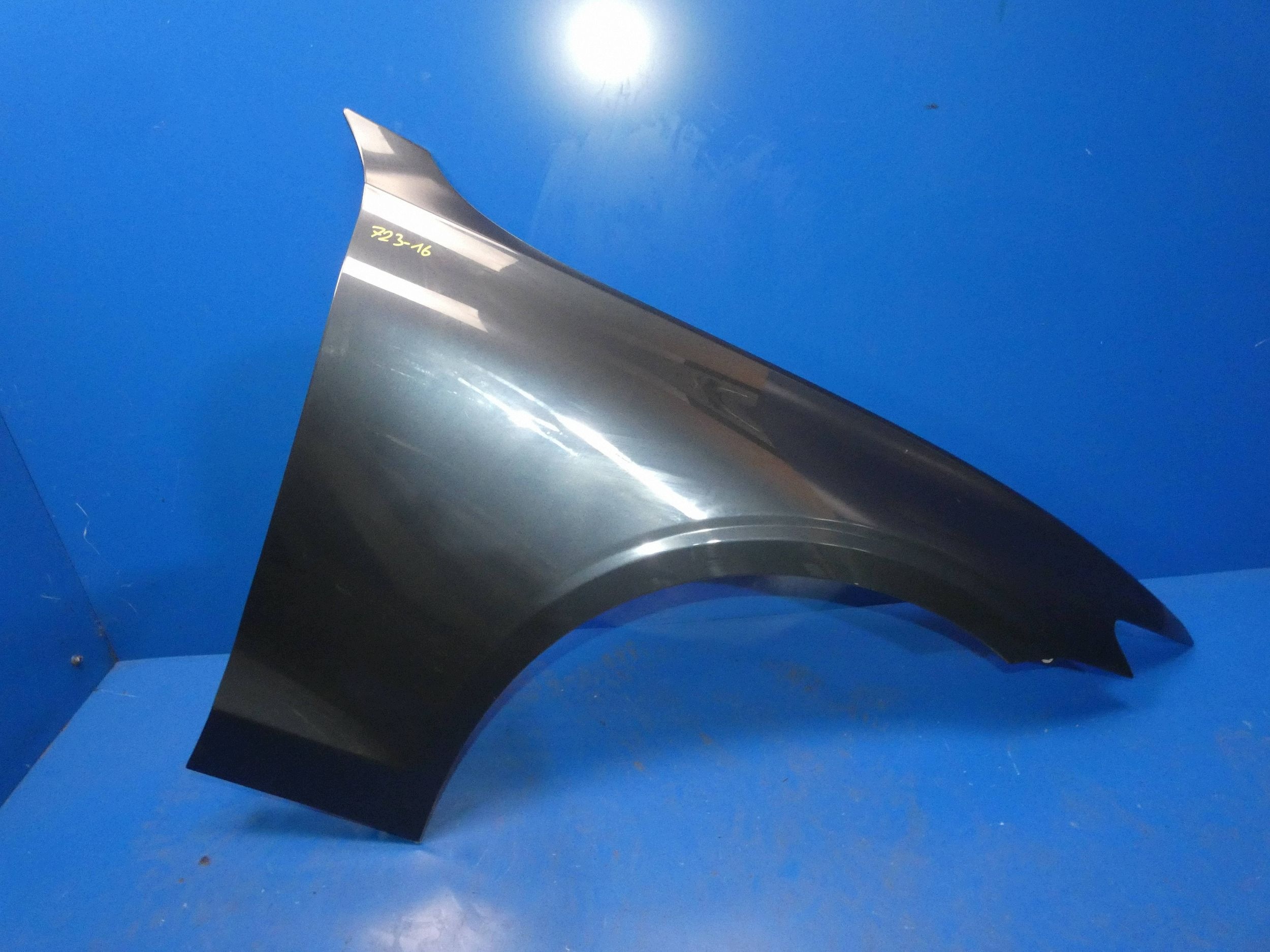 VOLVO V60 II S60 III fender right front front