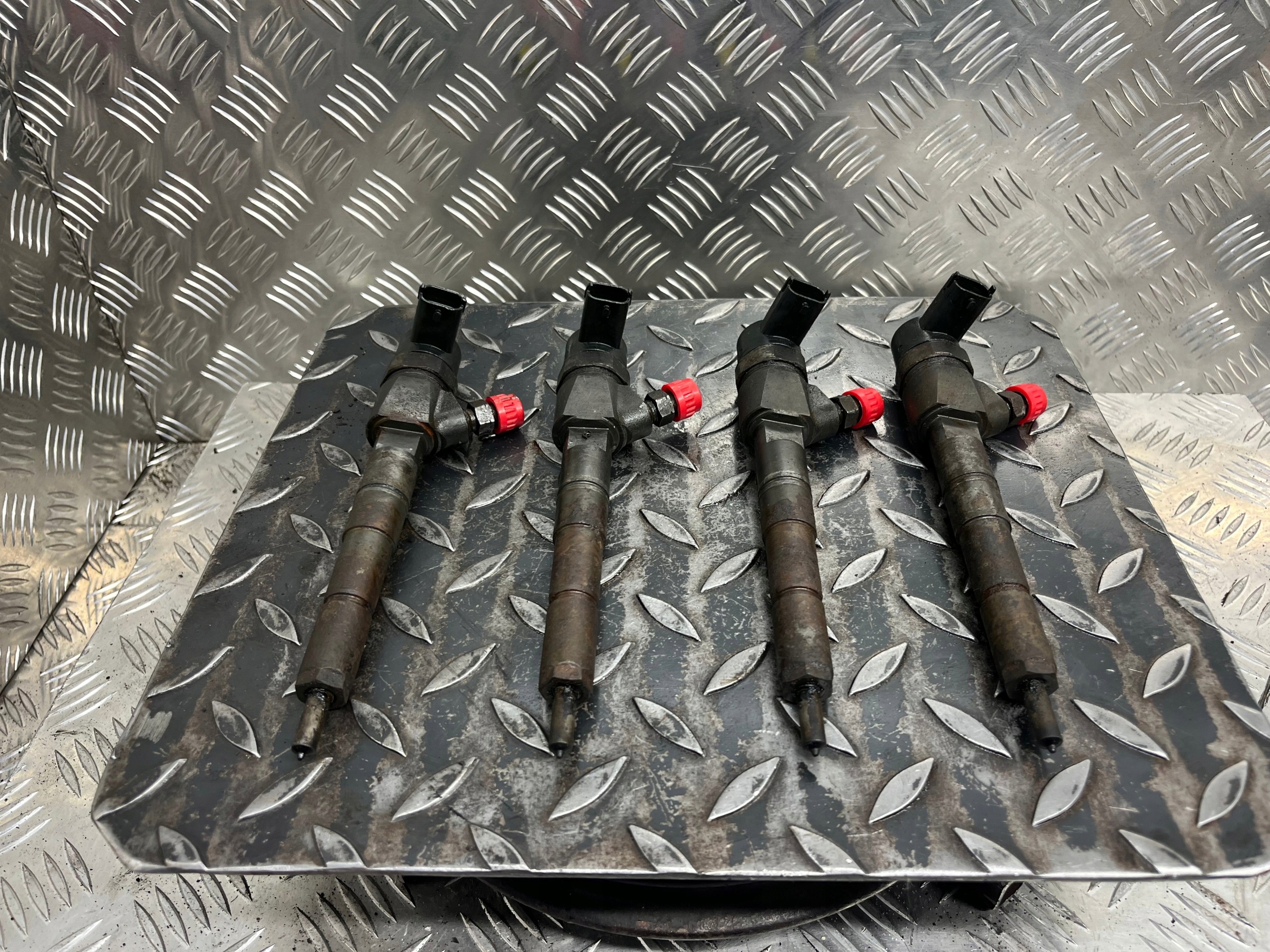 Einspritzdüse Einspritzdüse KOMPLET OPEL VECTRA C0445110243
