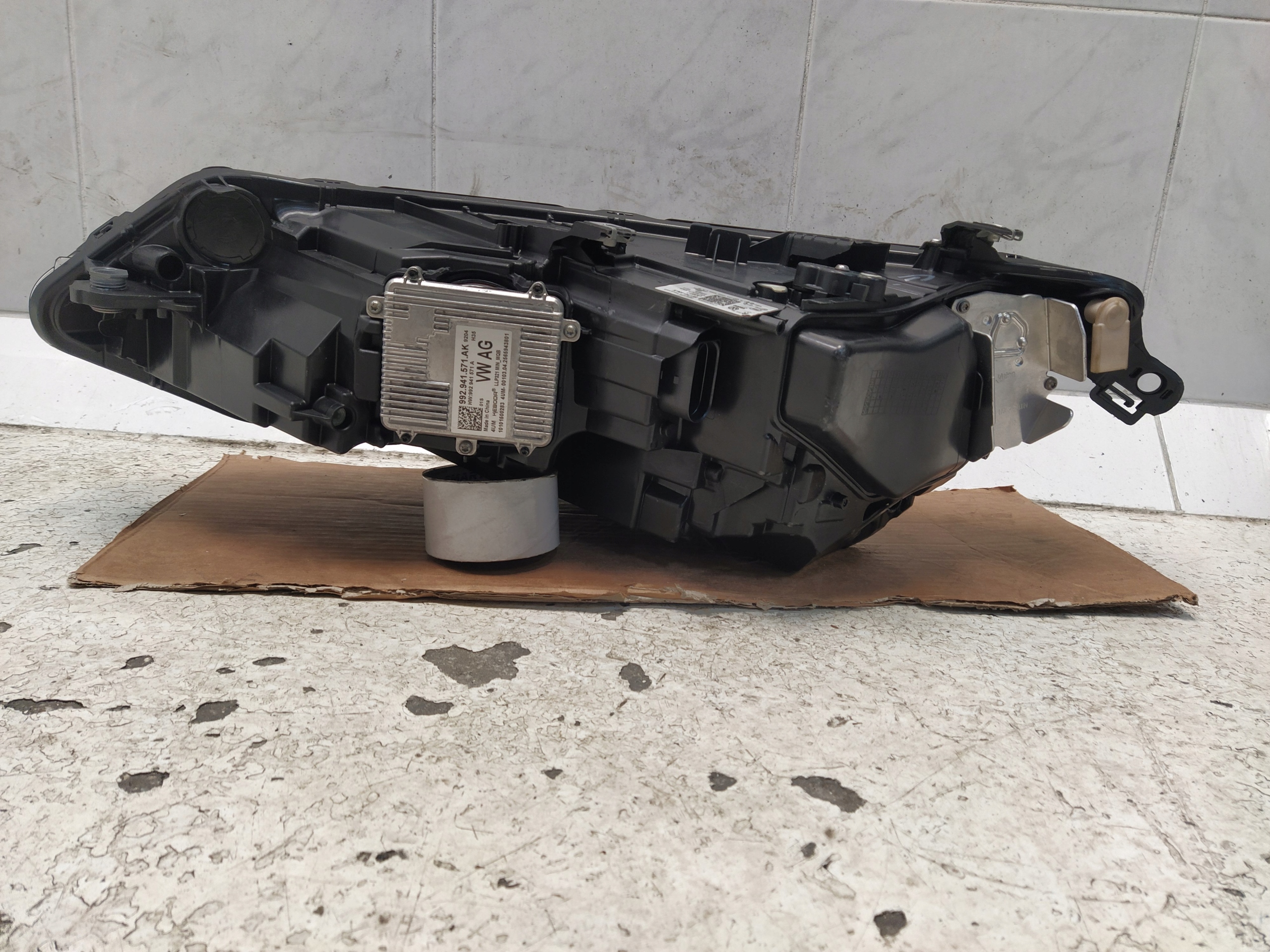 VW GOLF 8 VIII LIFT light lights REFLEKTOR front left right MID FULL LED